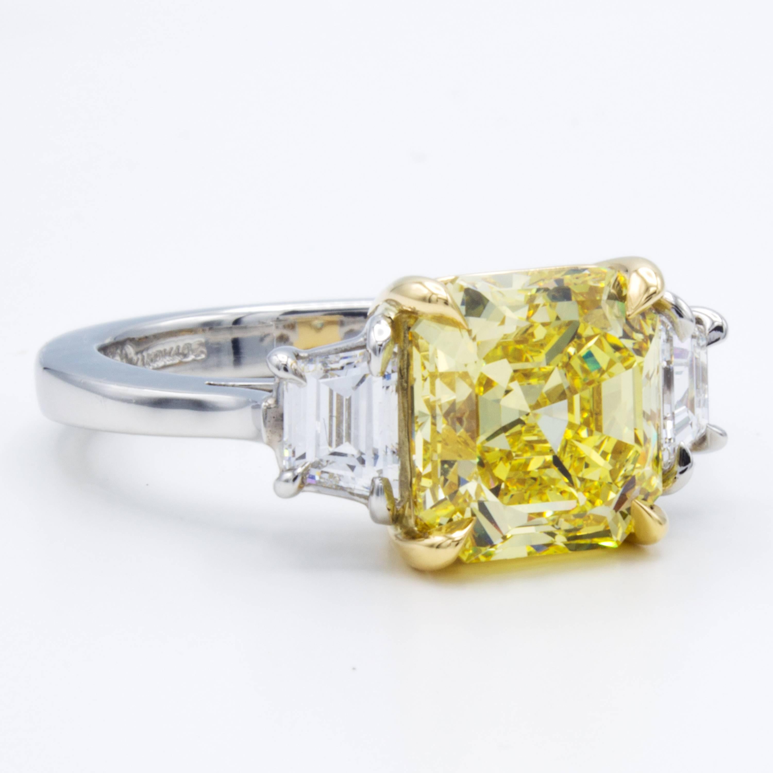 Women's David Rosenberg 3.39 Carat Asscher Fancy Vivid GIA Three-Stone Diamond Ring