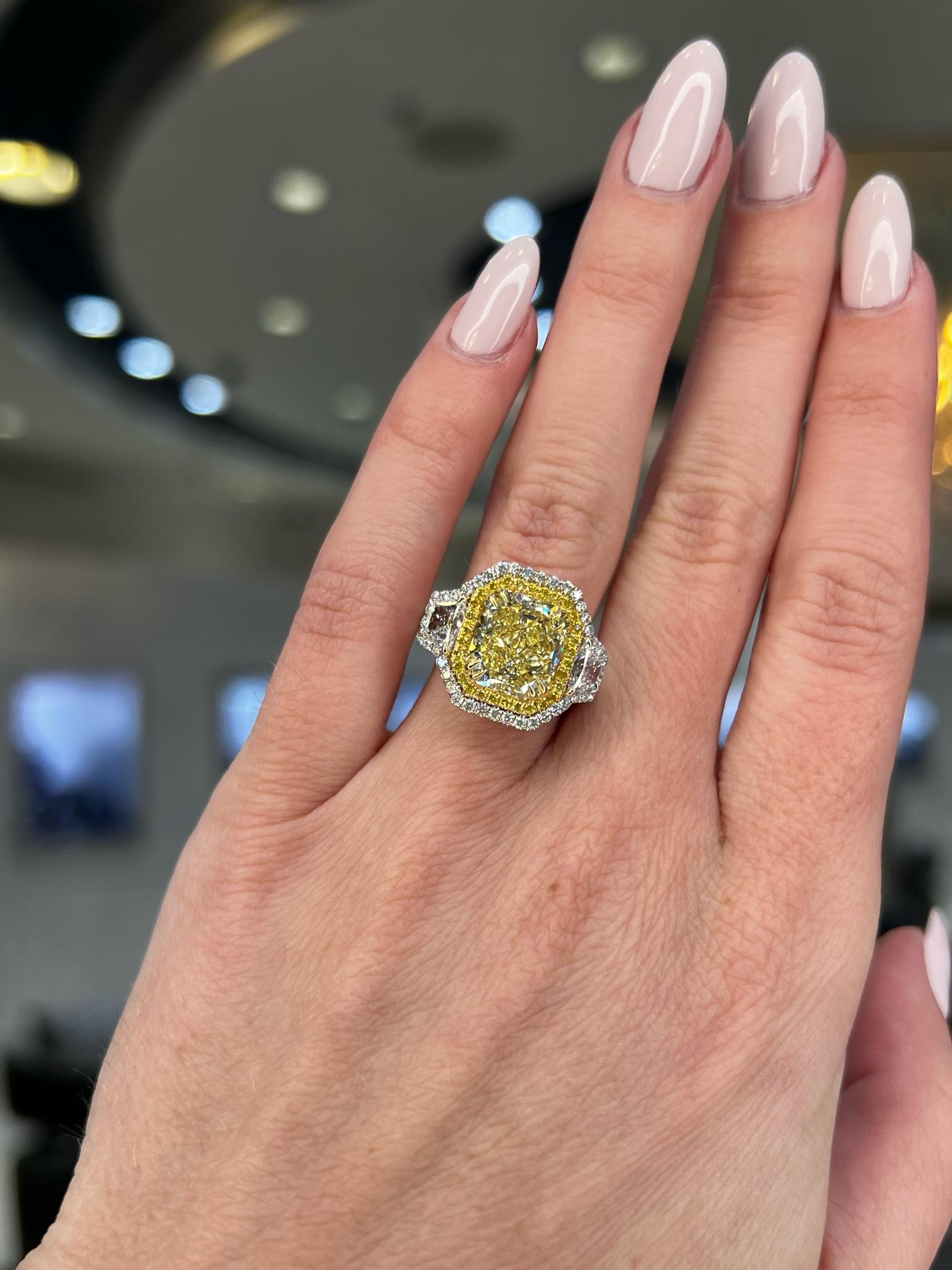 David Rosenberg 3.67 Carat Radiant Fancy Yellow VVS2 GIA Diamond Engagement Ring For Sale 3