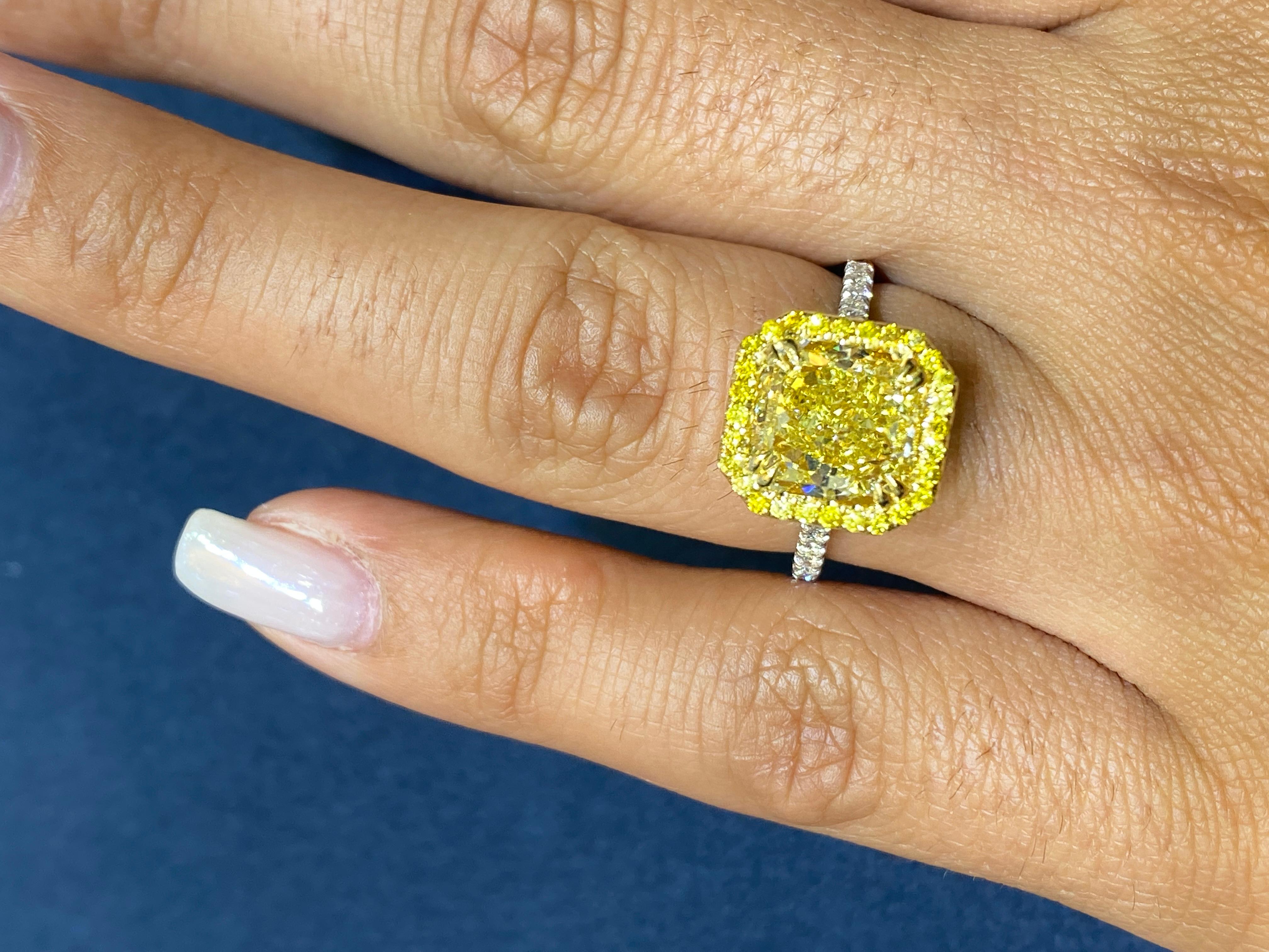David Rosenberg 4.03 Ct Radiant FIY/VS2 GIA Halo Diamond Engagement Wedding Ring For Sale 3