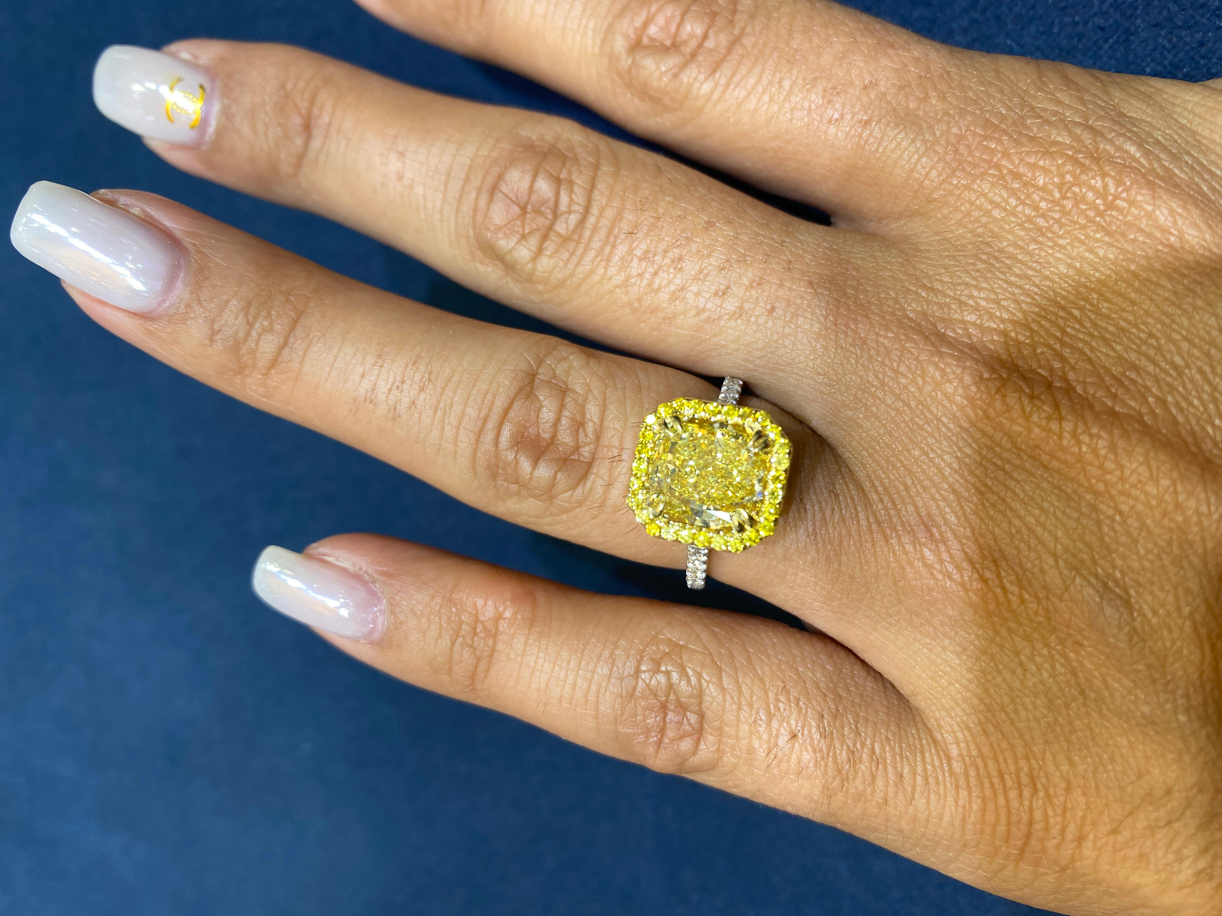 David Rosenberg 4.03 Ct Radiant FIY/VS2 GIA Halo Diamond Engagement Wedding Ring For Sale 4