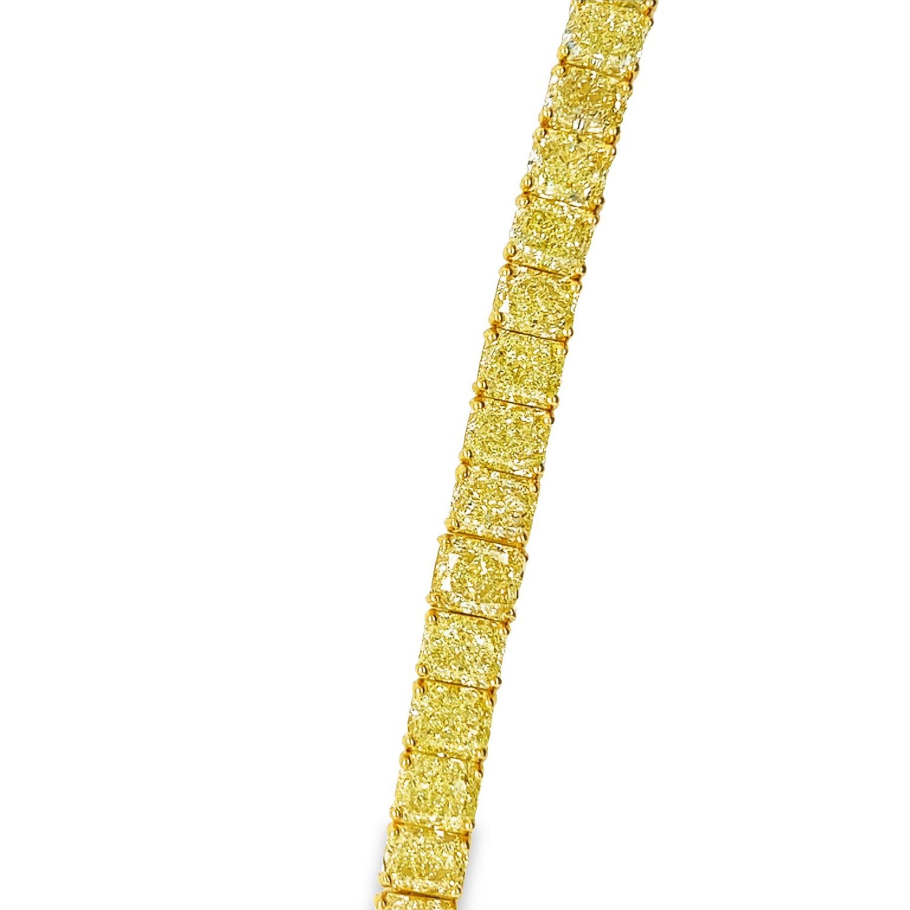 Moderne David Rosenberg Bracelet tennis GIA avec diamant jaune fantaisie radiant de 42,75 carats poids total  en vente