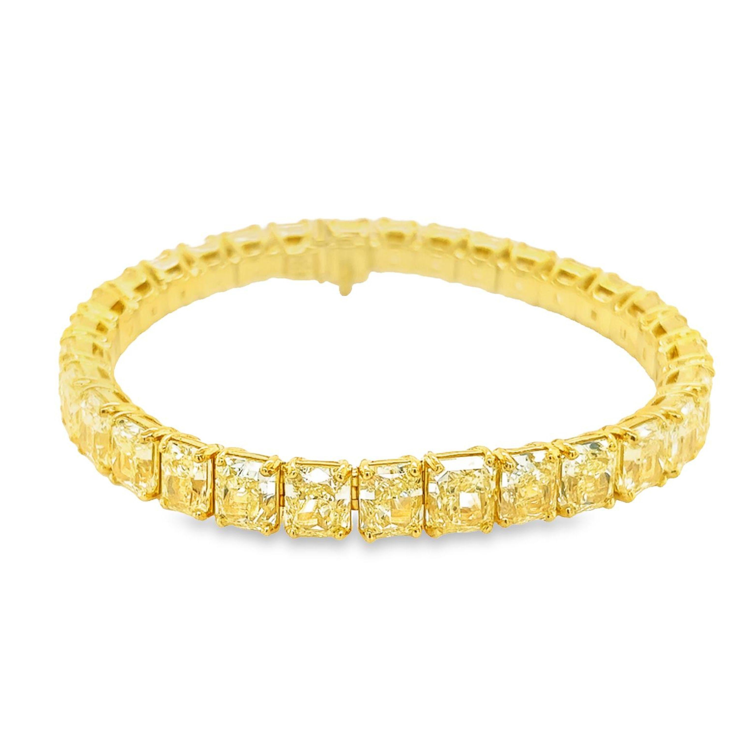 David Rosenberg Bracelet tennis GIA avec diamant jaune fantaisie radiant de 42,75 carats poids total  Neuf - En vente à Boca Raton, FL