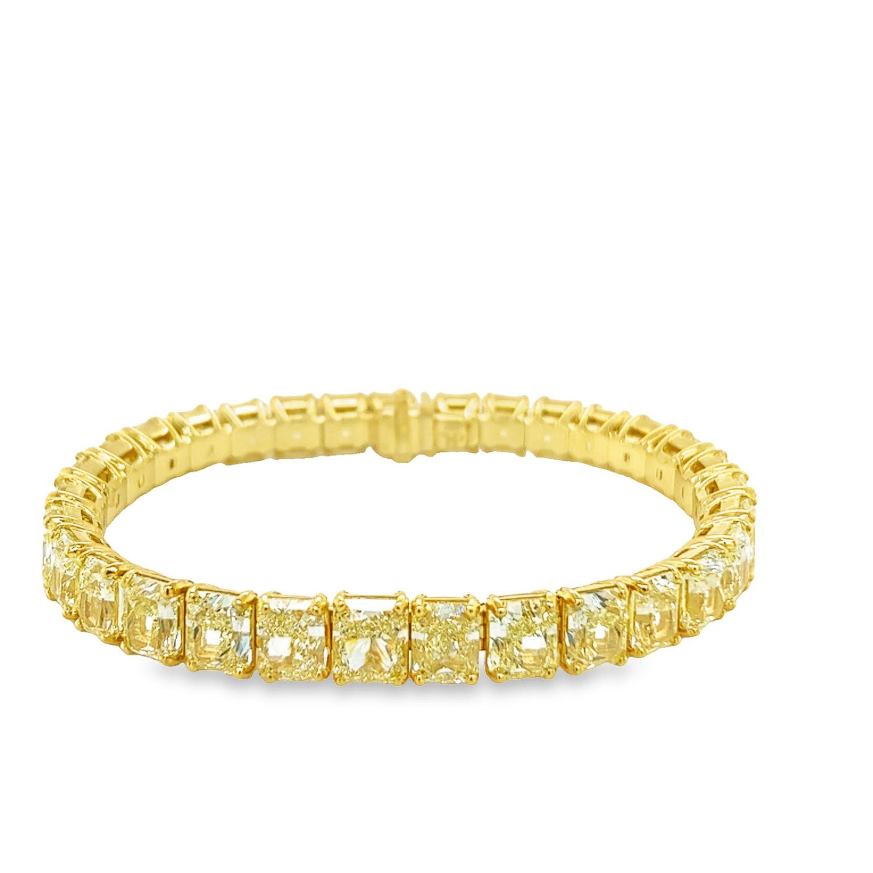 David Rosenberg Bracelet tennis GIA avec diamant jaune fantaisie radiant de 42,75 carats poids total  Pour femmes en vente