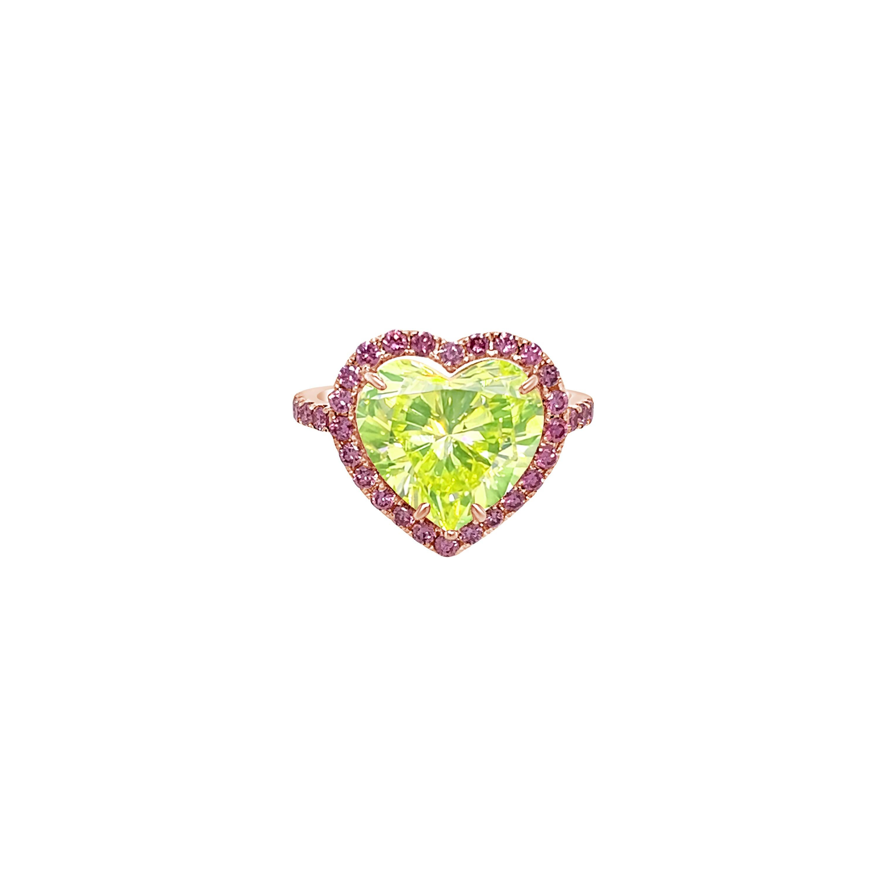 David Rosenberg 4,27 Karat herzförmiger Fancy Vivid Green Gelber GIA Diamantring  im Zustand „Neu“ im Angebot in Boca Raton, FL