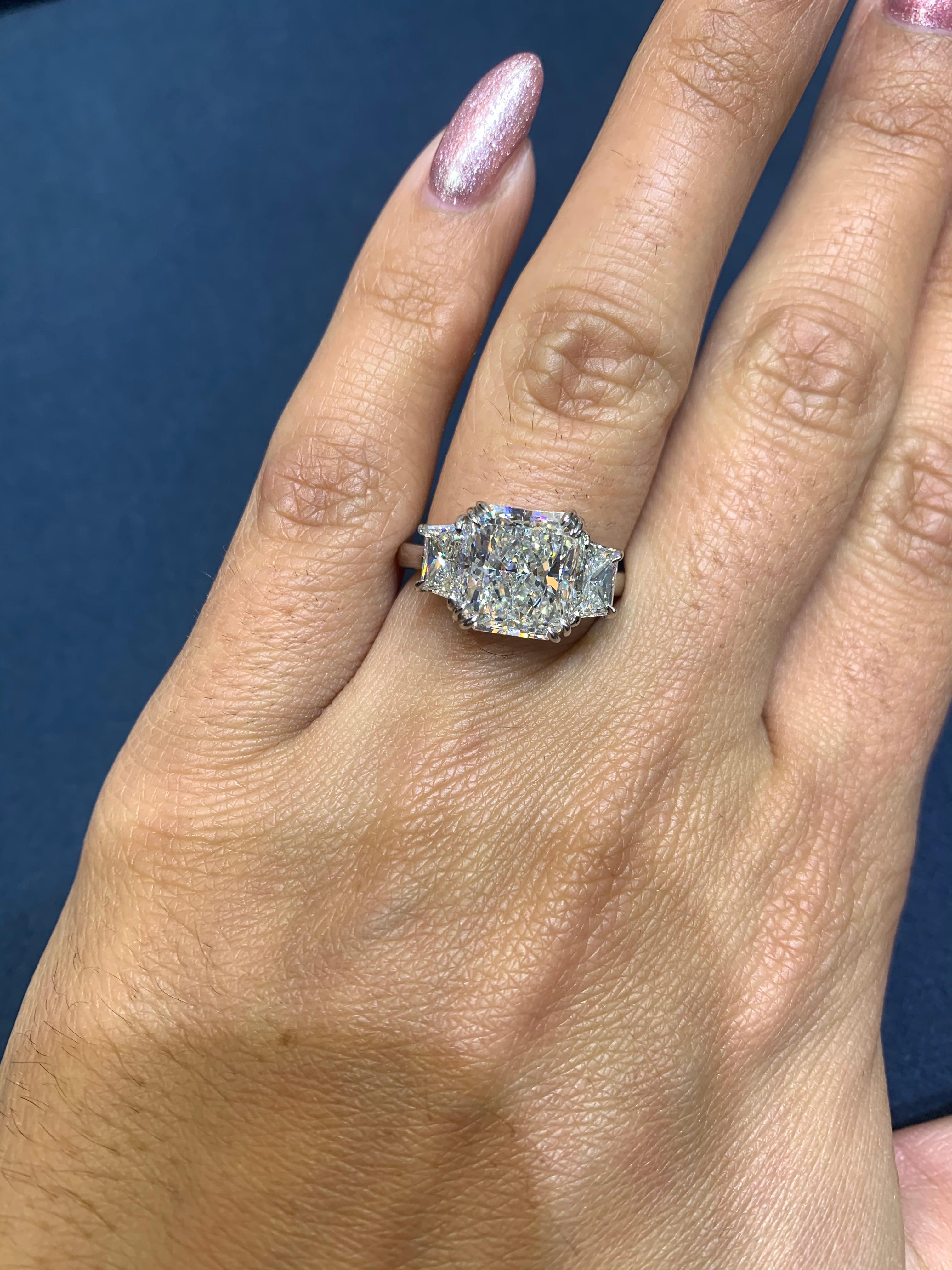 David Rosenberg 4.34 Carat Radiant Cut GIA Platinum Diamond Engagement Ring For Sale 1