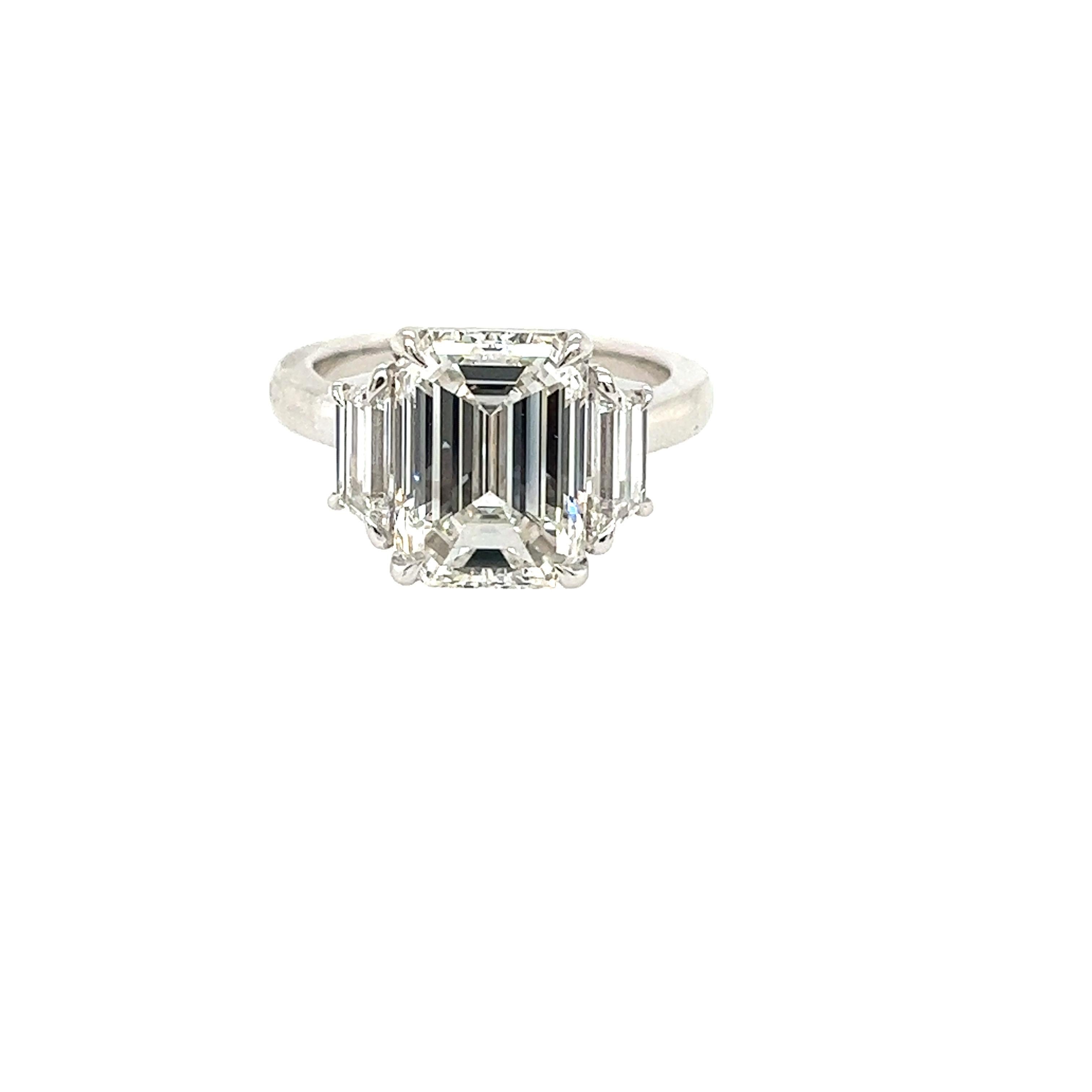 David Rosenberg Verlobungsring mit 5,01 Karat Diamant im Smaragdschliff G VS1 GIA (Moderne) im Angebot