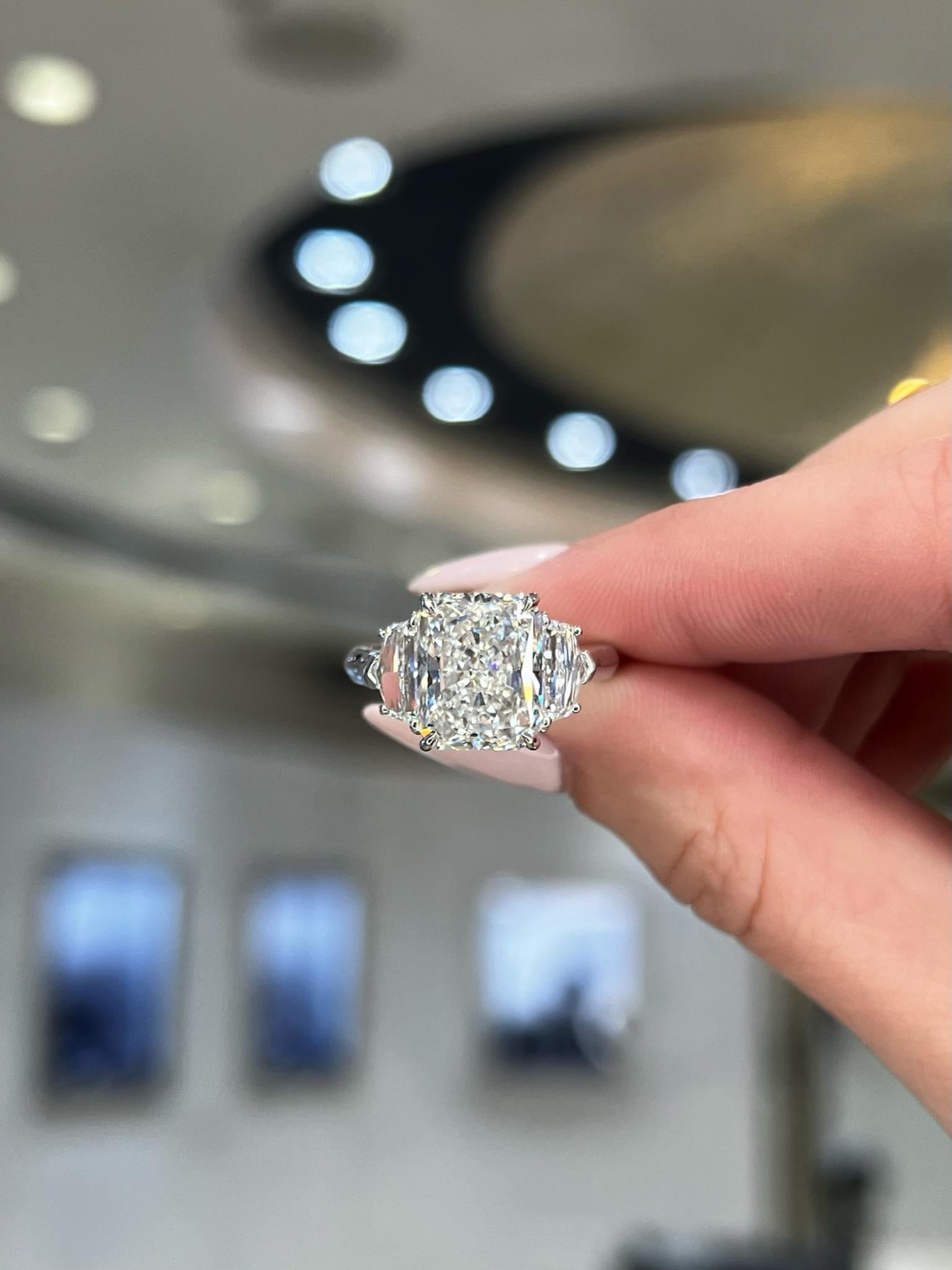 David Rosenberg 5.01 Carat Radiant Cut F SI1 GIA Diamond Engagement Ring For Sale 8