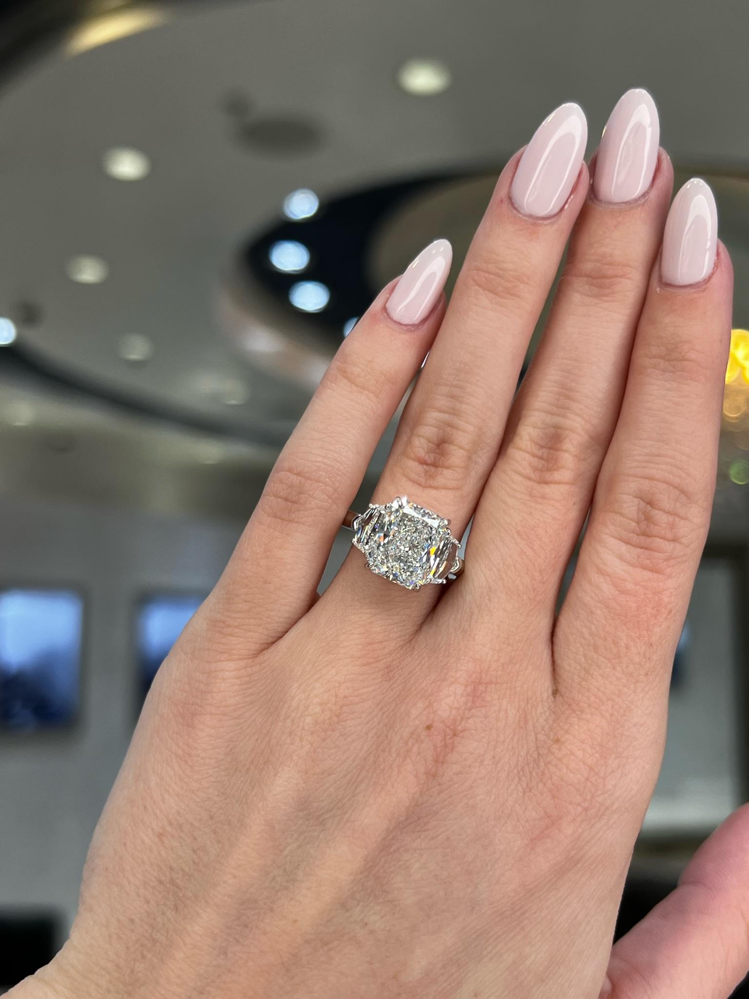 David Rosenberg 5.01 Carat Radiant Cut F SI1 GIA Diamond Engagement Ring For Sale 1
