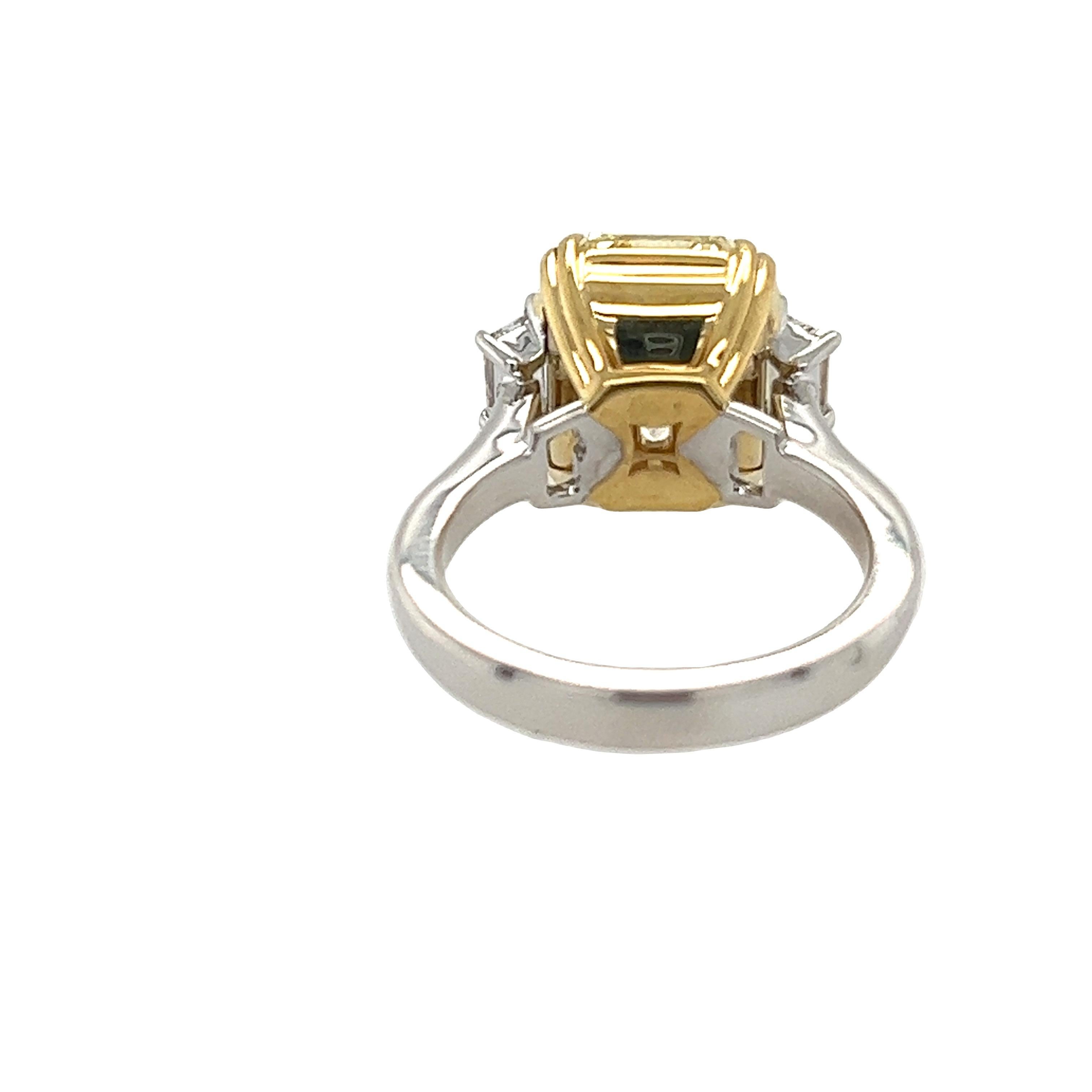 Modern David Rosenberg 5.63 ct Radiant Fancy Light Yellow GIA Diamond Engagement Ring For Sale