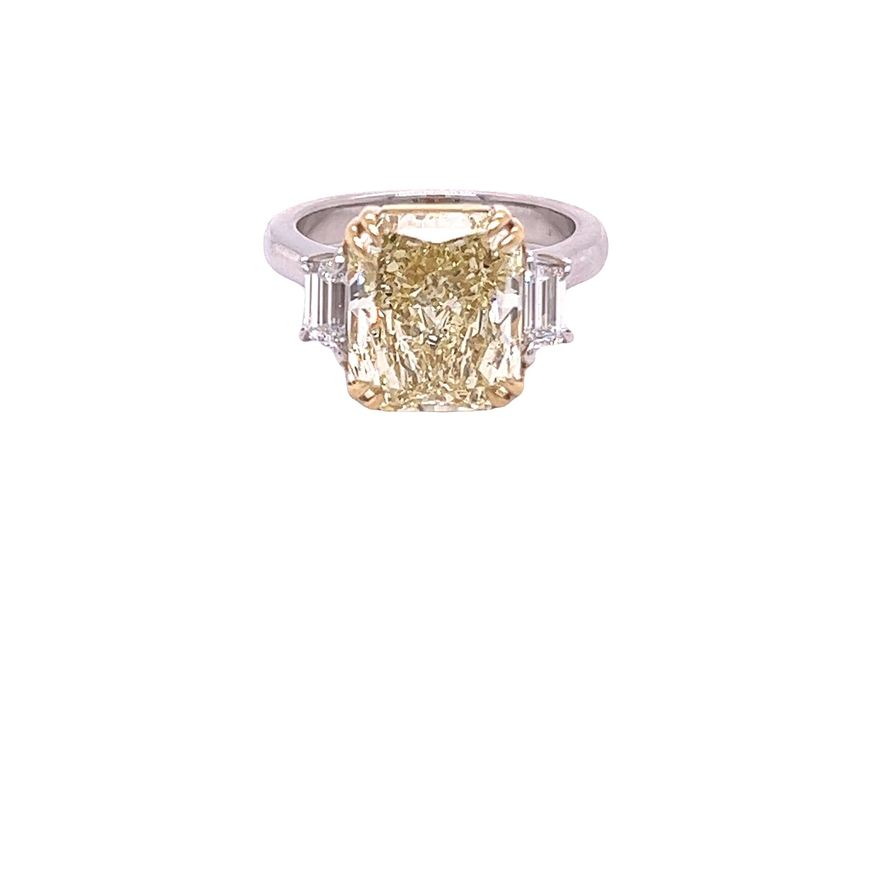 David Rosenberg 5.63 ct Radiant Fancy Light Yellow GIA Diamond Engagement Ring In New Condition For Sale In Boca Raton, FL