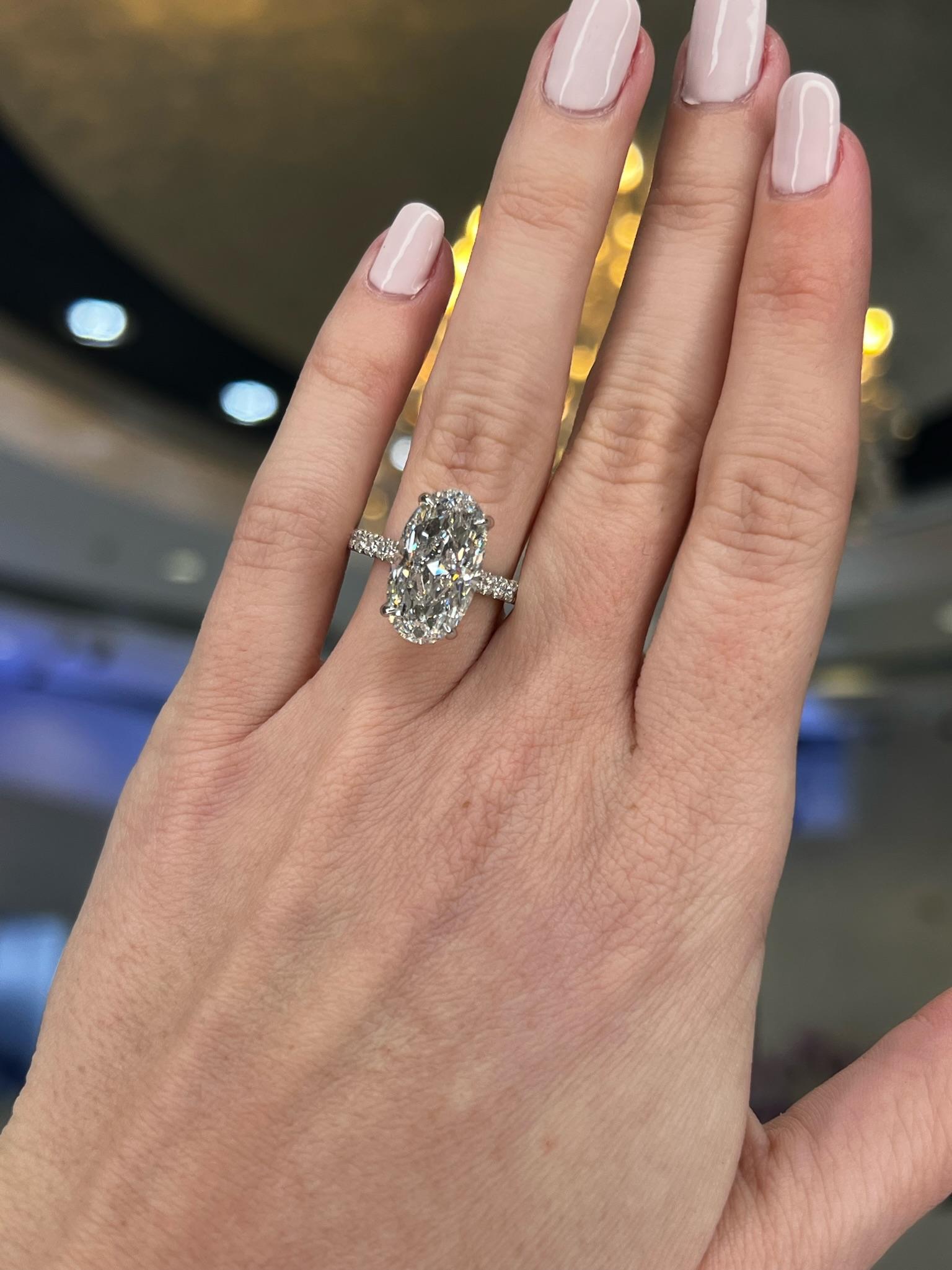 David Rosenberg 6.01 Carat Oval Shape D/SI2 GIA Diamond Engagement Wedding Ring For Sale 3
