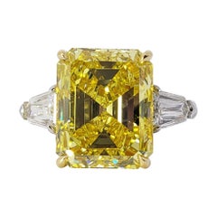 Diamond Three-Stone Rings