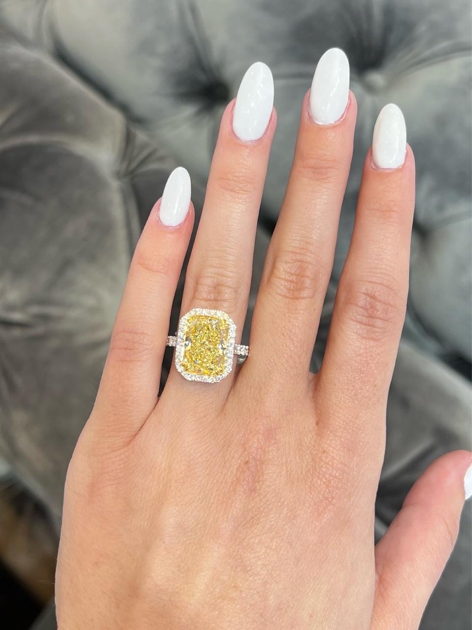David Rosenberg 6.54 Ct Radiant Light Yellow GIA Diamond Engagement Ring For Sale 5