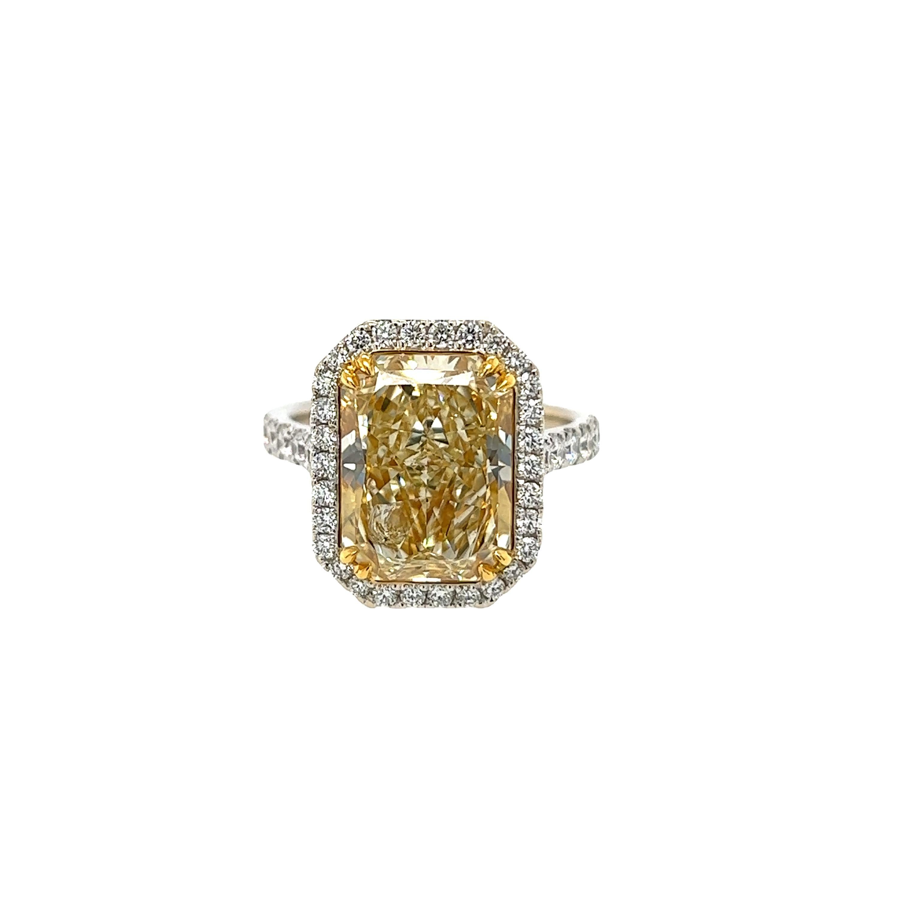 David Rosenberg 6.54 Ct Radiant Light Yellow GIA Diamond Engagement Ring For Sale 1