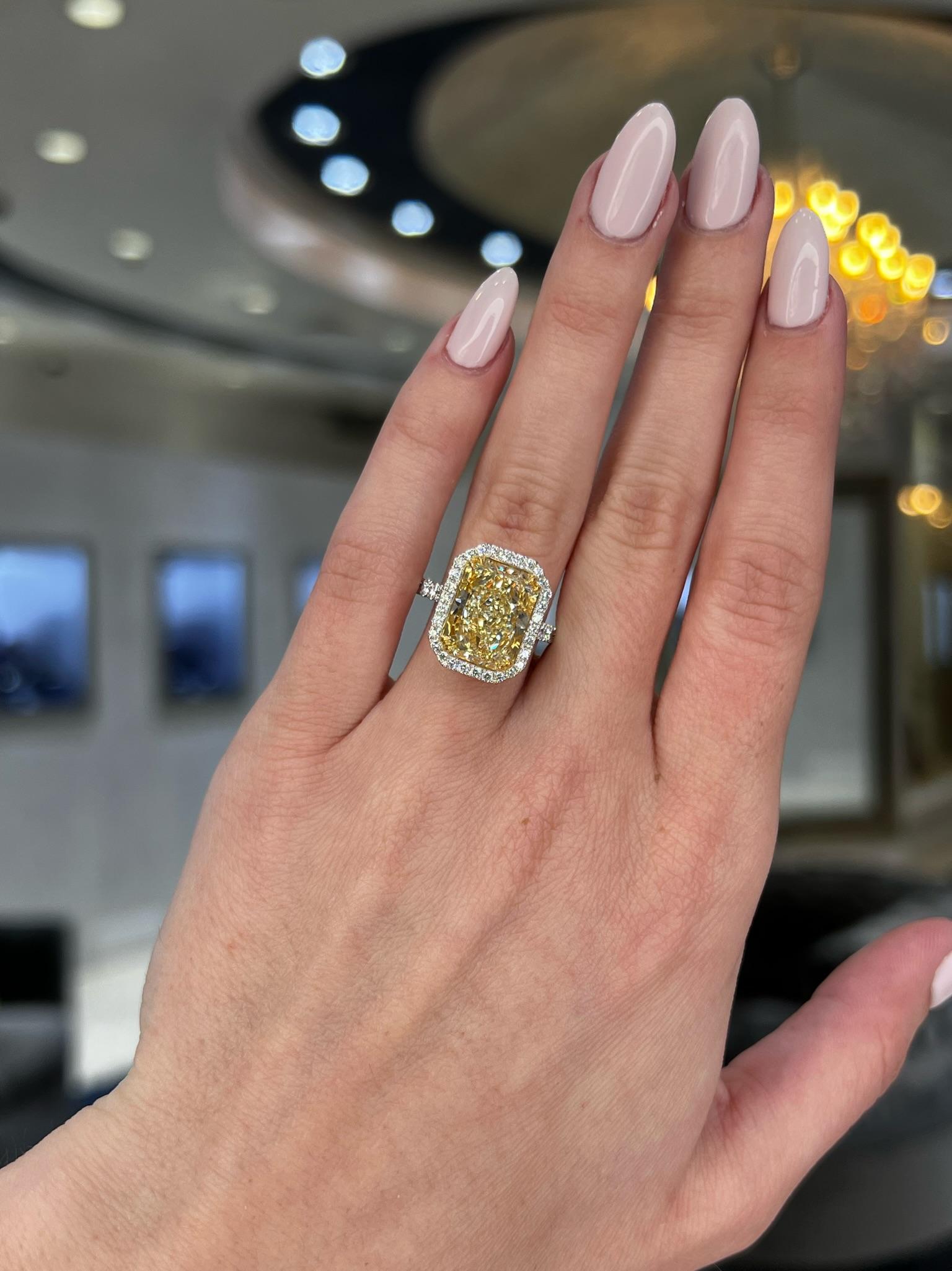 David Rosenberg 6.54 Ct Radiant Light Yellow GIA Diamond Engagement Ring For Sale 7