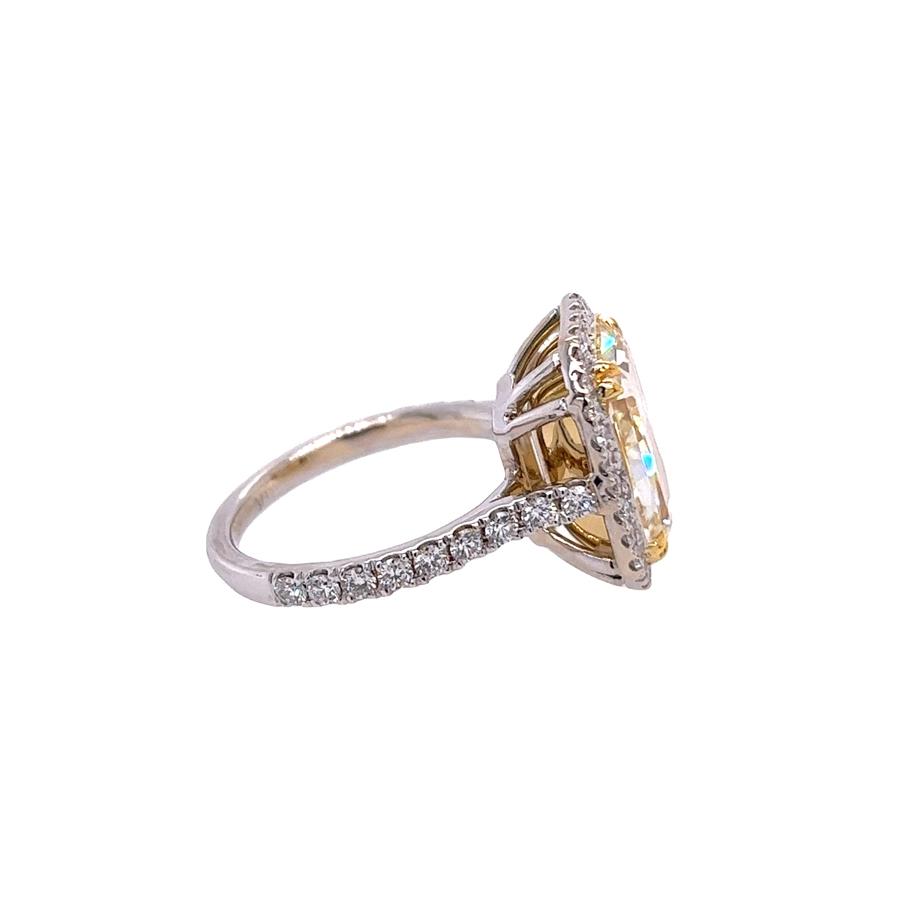 Verlobungsring mit 6,54 Karat strahlendem hellgelbem GIA-Diamant von Rosenberg im Zustand „Neu“ im Angebot in Boca Raton, FL