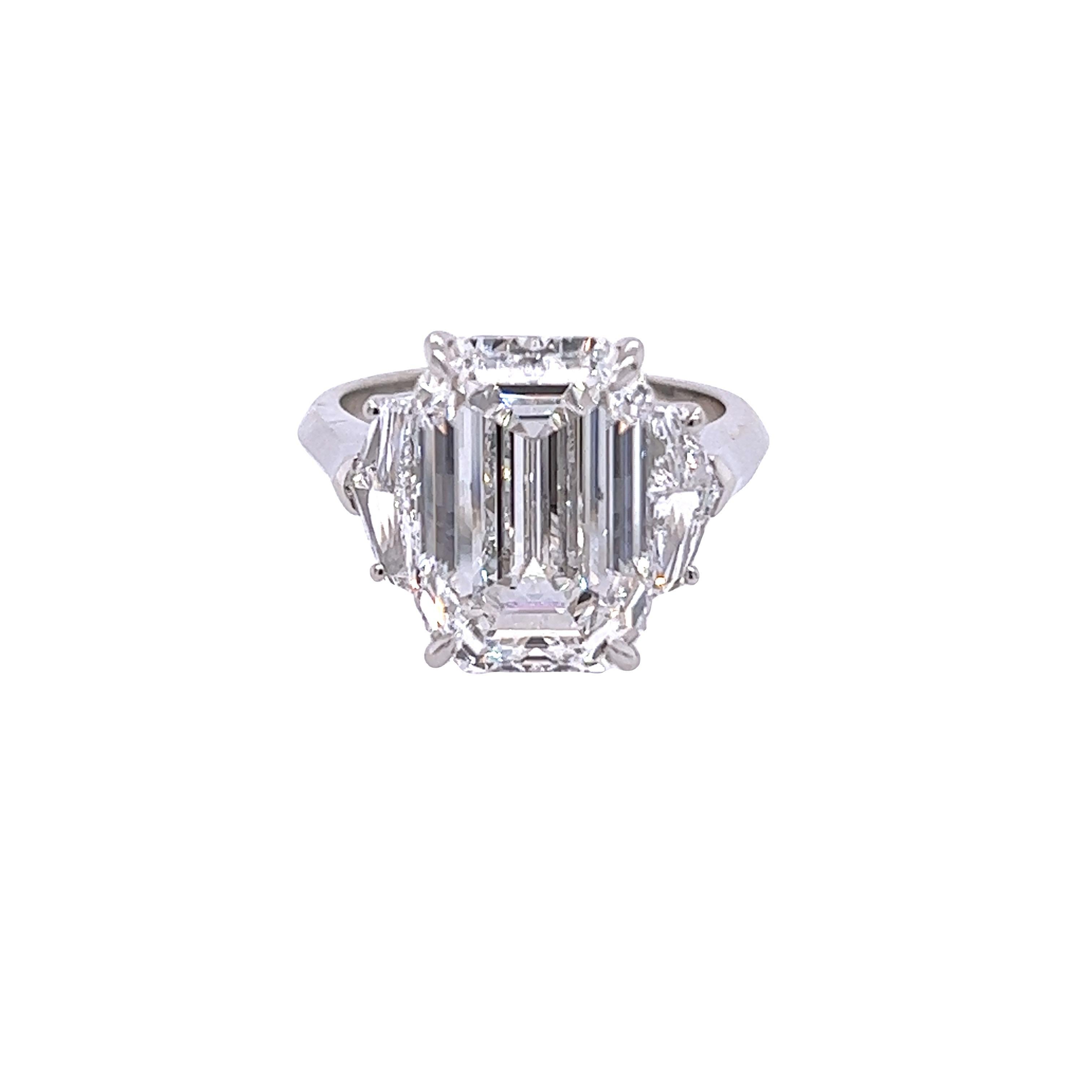 David Rosenberg Verlobungsring, 7,03 Karat Smaragd D VS2 GIA Diamant (Moderne) im Angebot