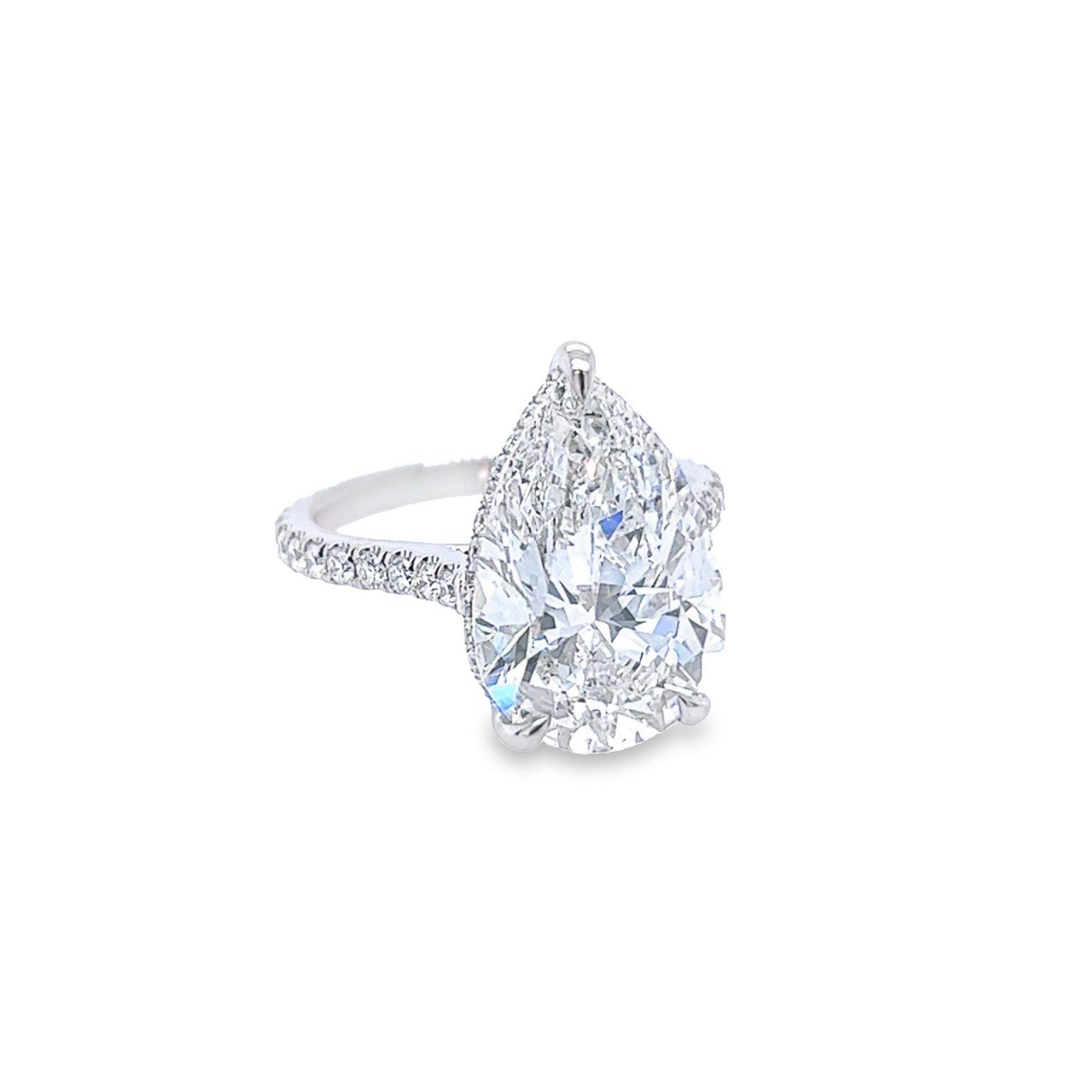 Verlobungsring aus Platin mit 7,04 Karat GIA-Diamant in Birnenform von David Rosenberg (Moderne) im Angebot
