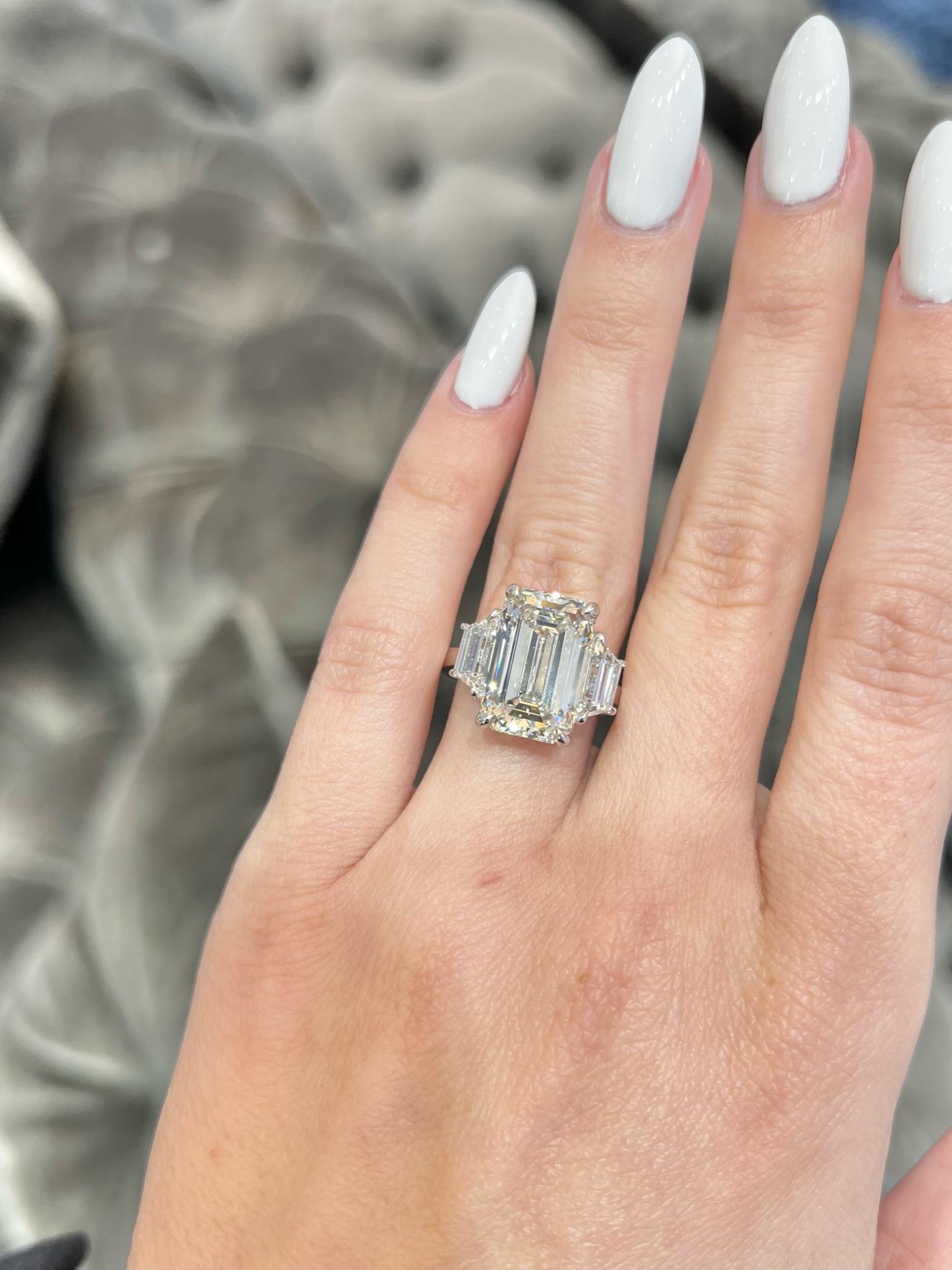 David Rosenberg 7.27 Carat Emerald Cut H VS1 GIA Diamond Engagement Ring For Sale 4