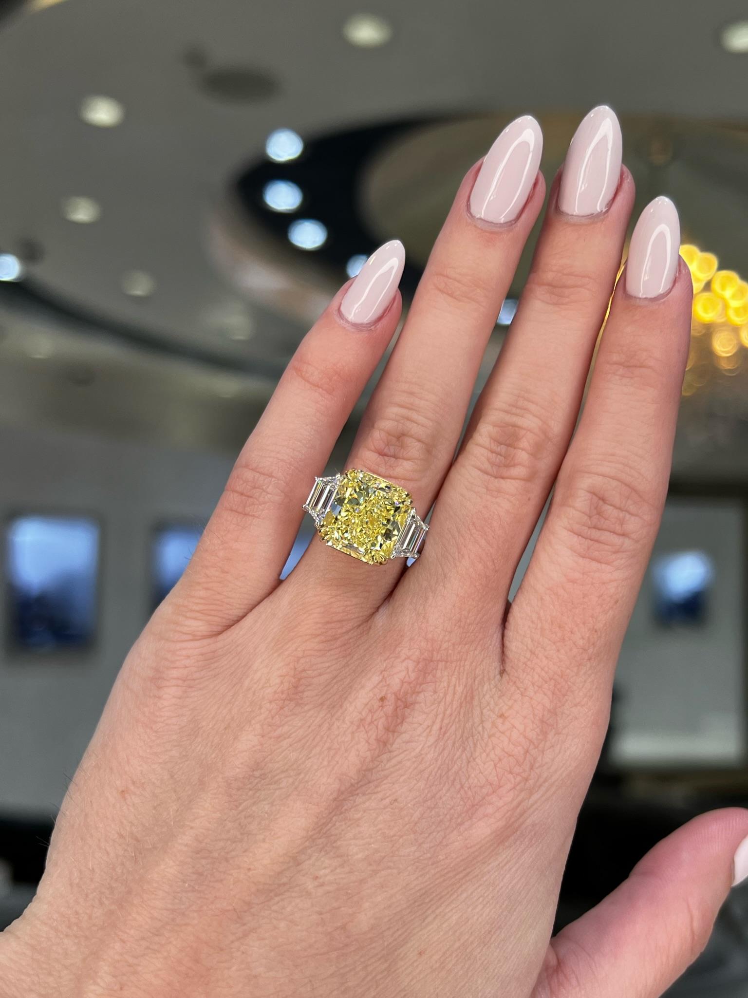 David Rosenberg 7.81 Carat Radiant Fancy Yellow VS1 GIA Diamond Engagement Ring For Sale 3