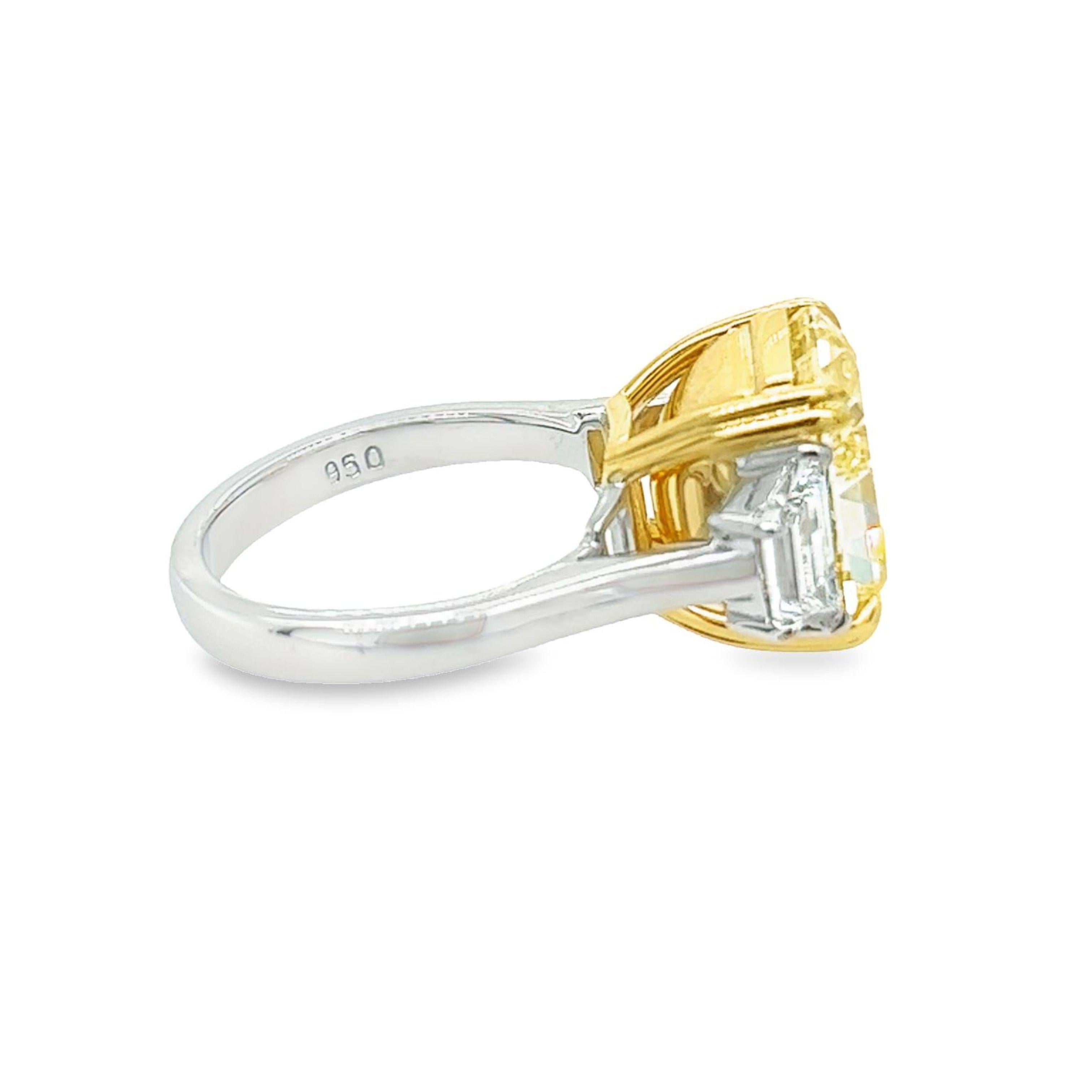 Modern David Rosenberg 7.81 Carat Radiant Fancy Yellow VS1 GIA Diamond Engagement Ring For Sale