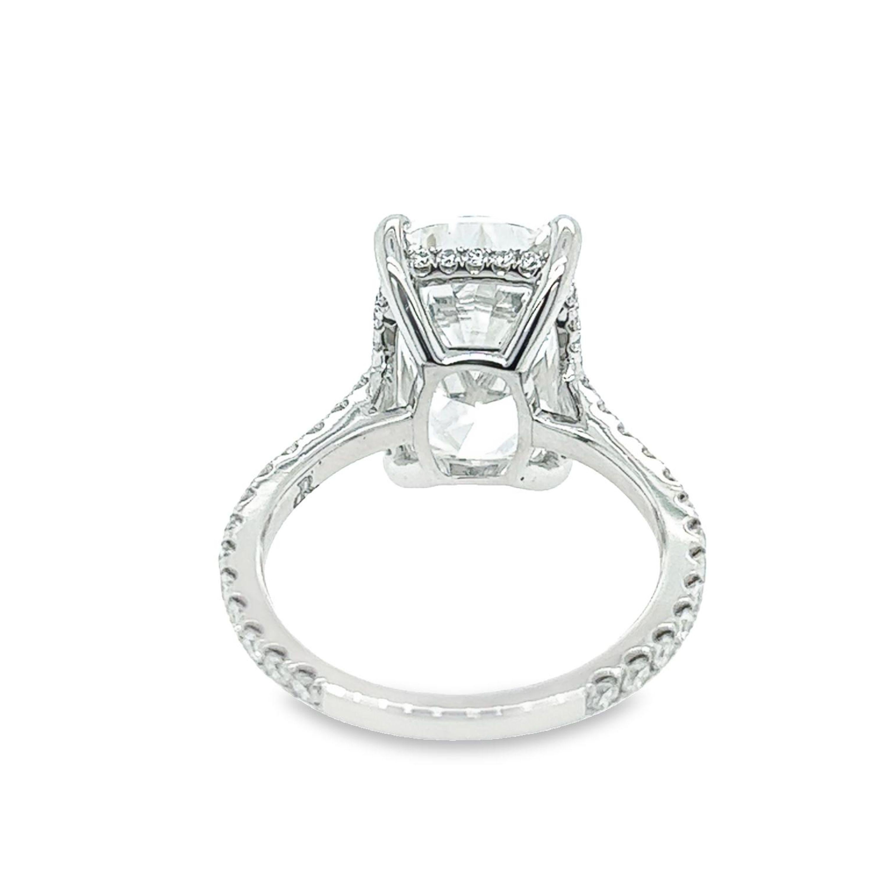 Verlobungsring mit 8,07 Karat GIA-Diamant in Kissenform von David Rosenberg im Zustand „Neu“ im Angebot in Boca Raton, FL