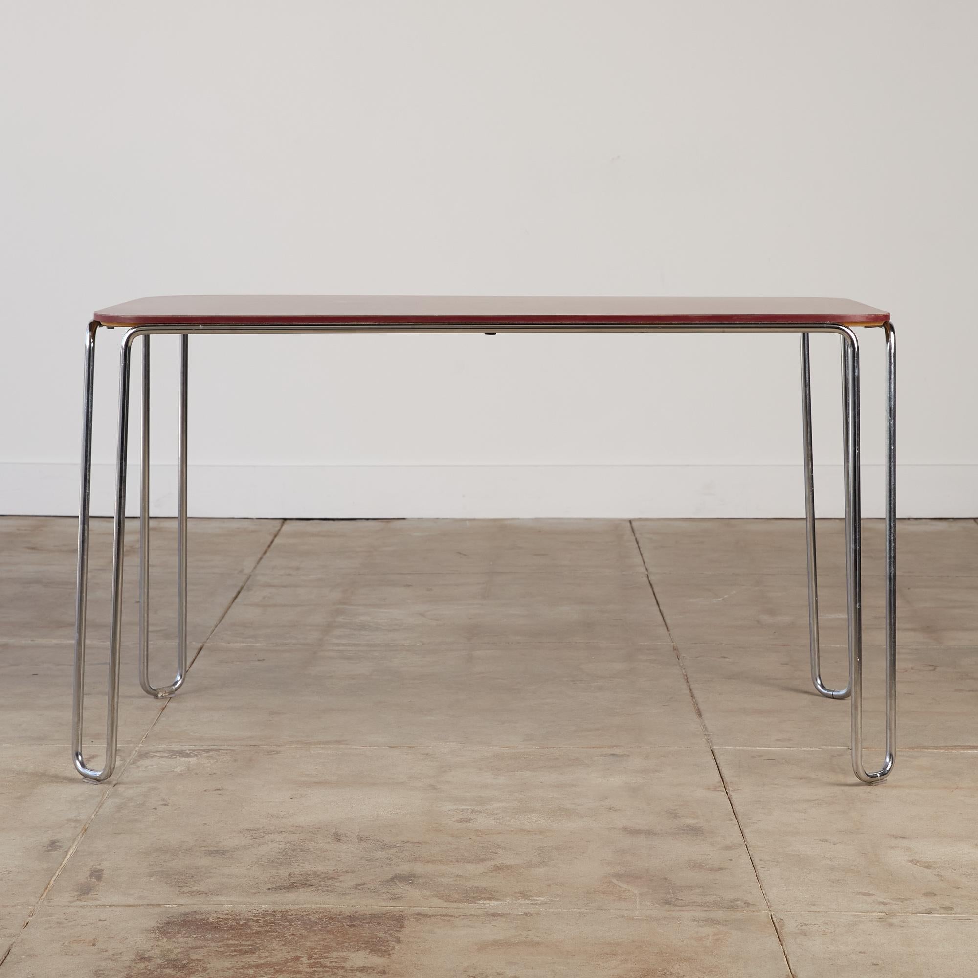 Modern David Rowland Model 710 Table