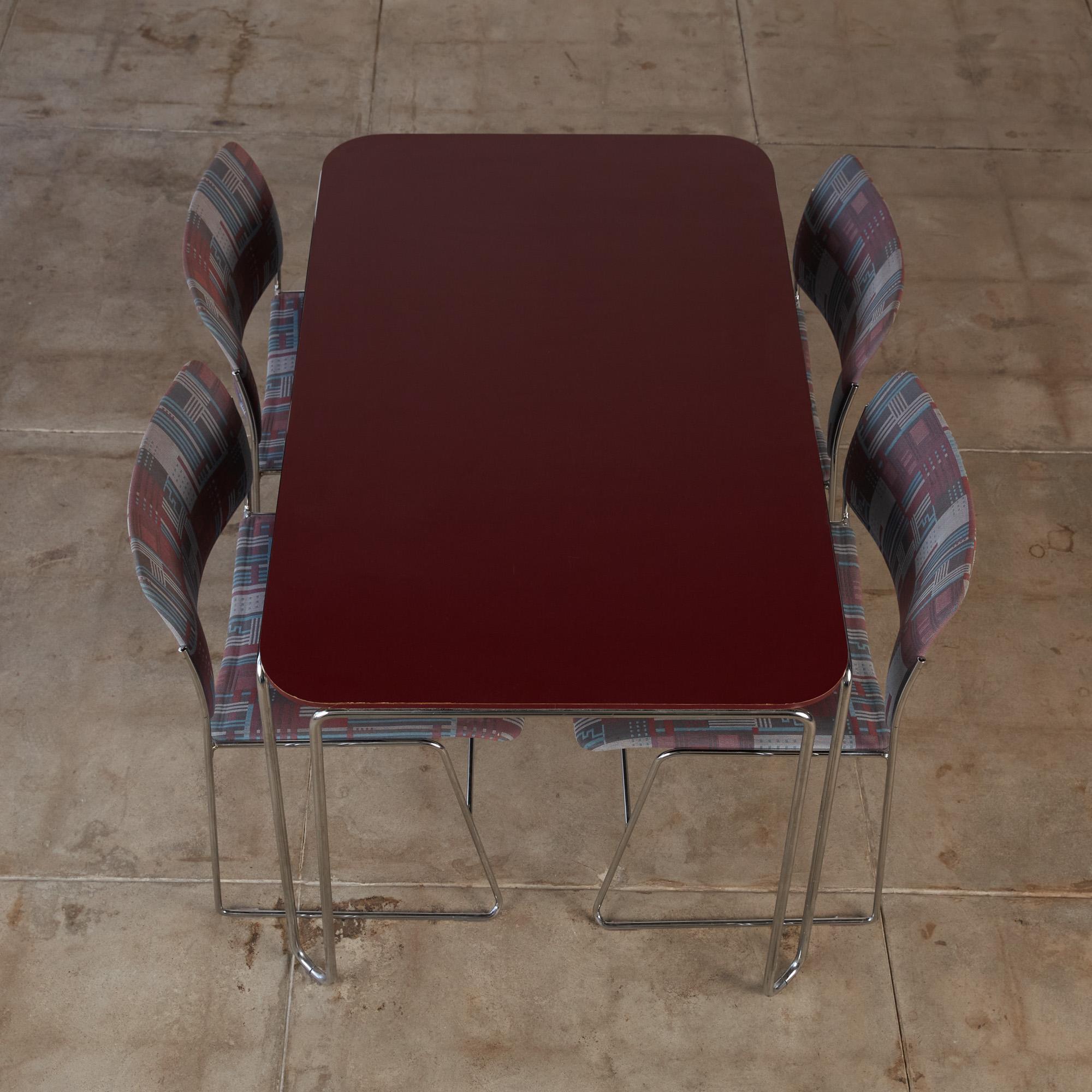 David Rowland Model 710 Table In Good Condition In Los Angeles, CA
