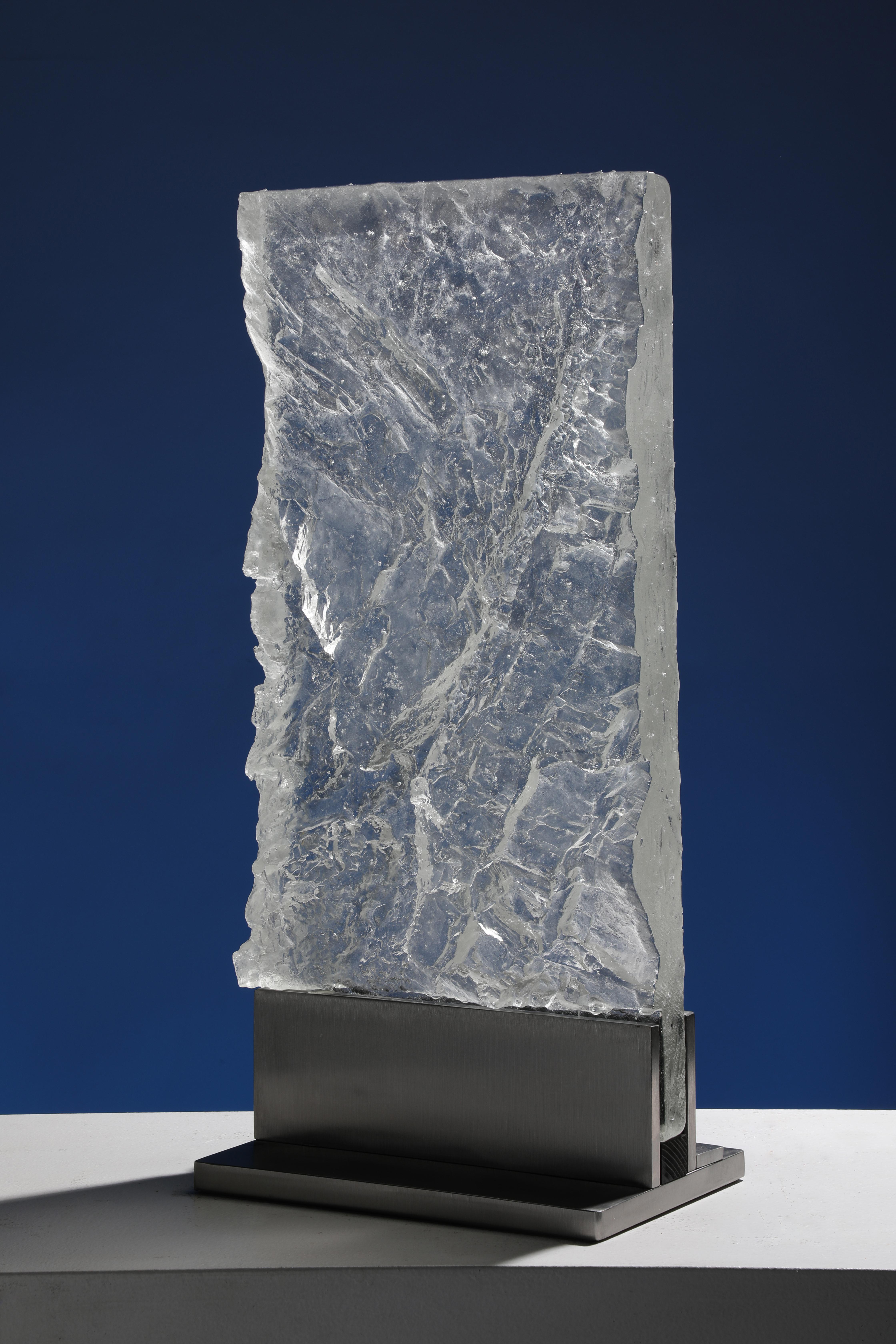 Sculpture contemporaine en verre coulé, « Éditions géologiques n°1 », 2018 de David Ruth