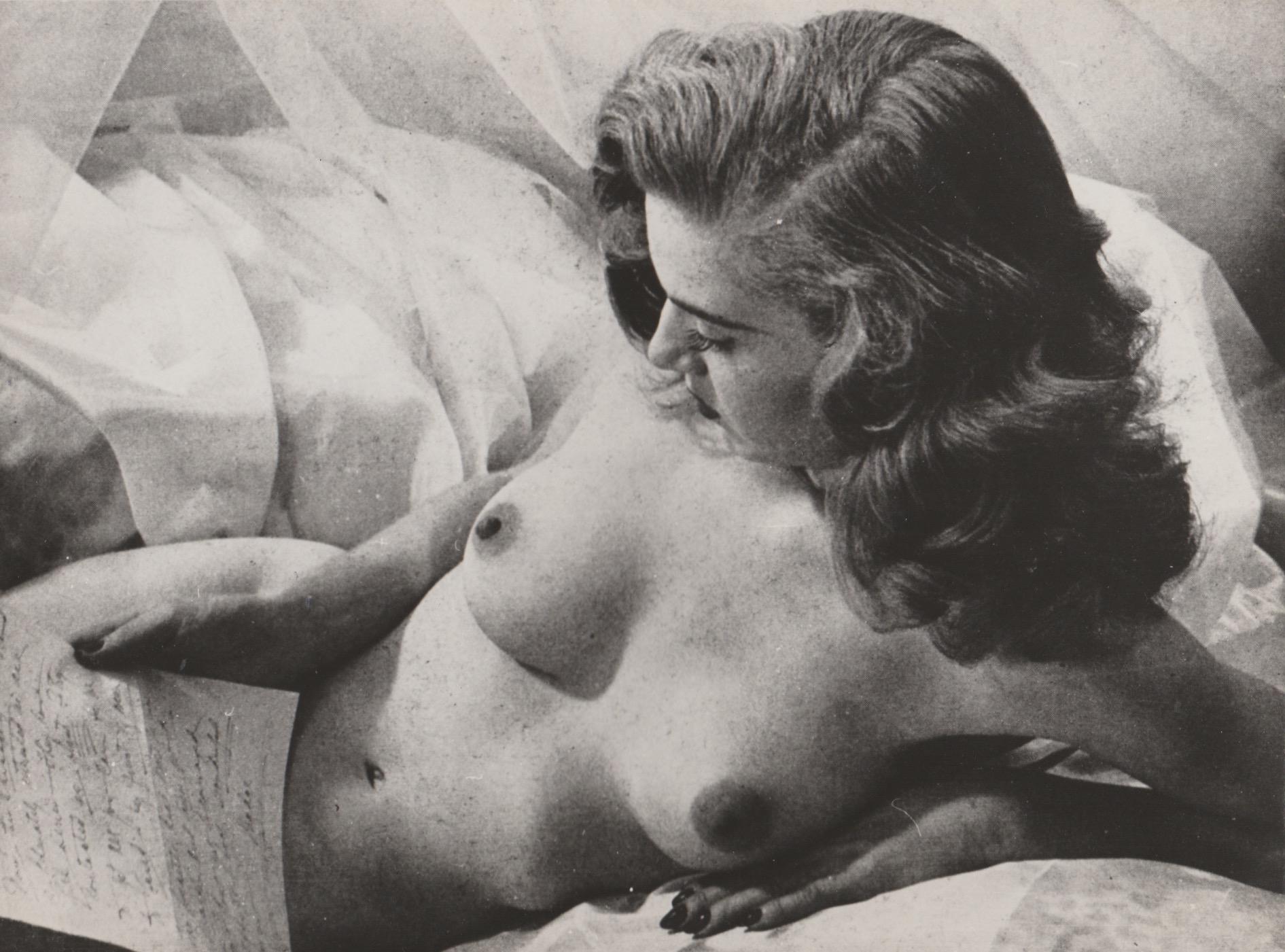 David Schoen Black and White Photograph - Nude reading a letter