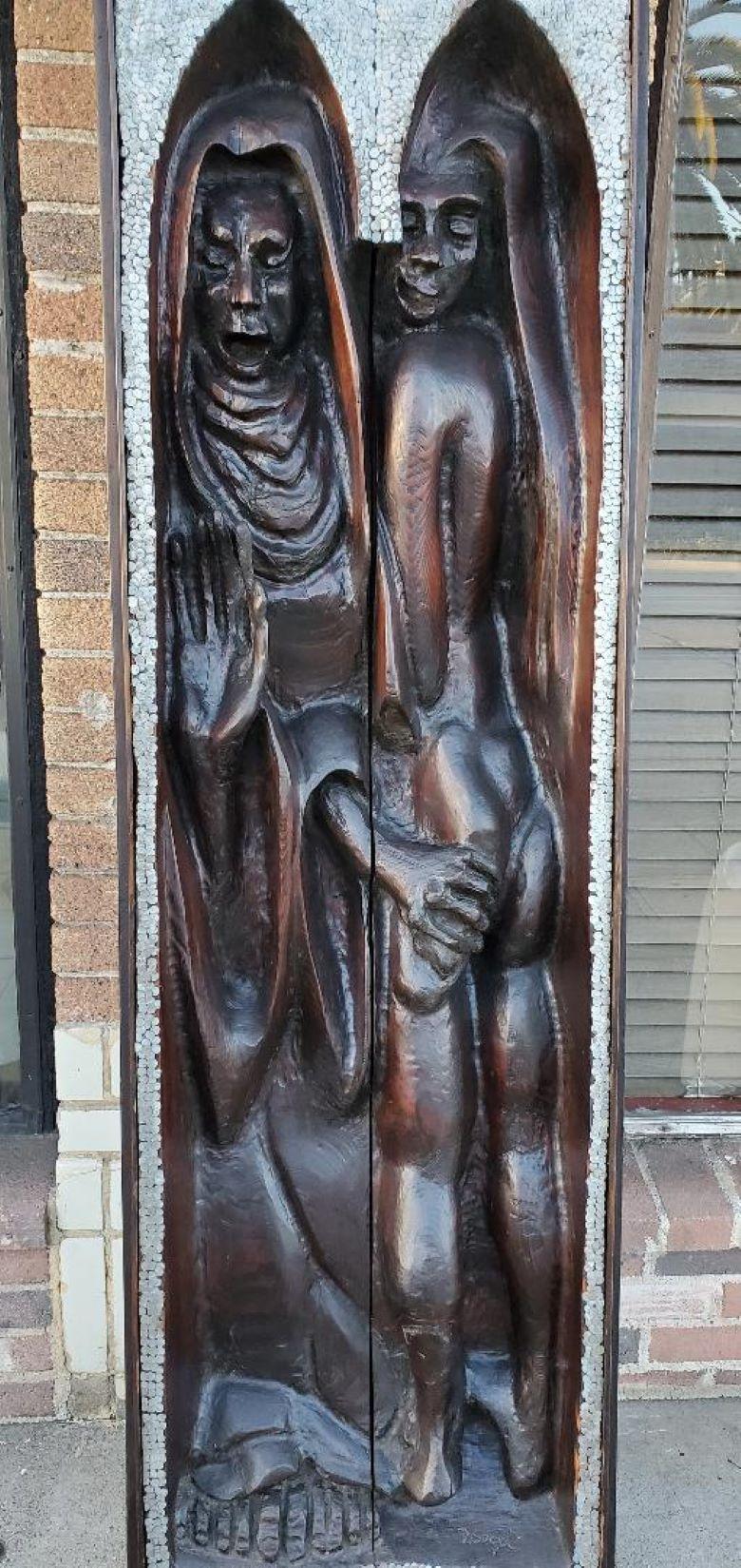 Sculpture d'art populaire à double kiot en bois en 3D de David Segel des années 1970 en vente 9