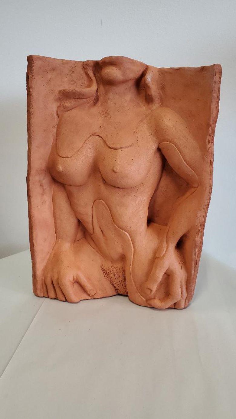 DAVID SEGEL Sculpture Large Terracotta Double Sided Curved  en vente 10