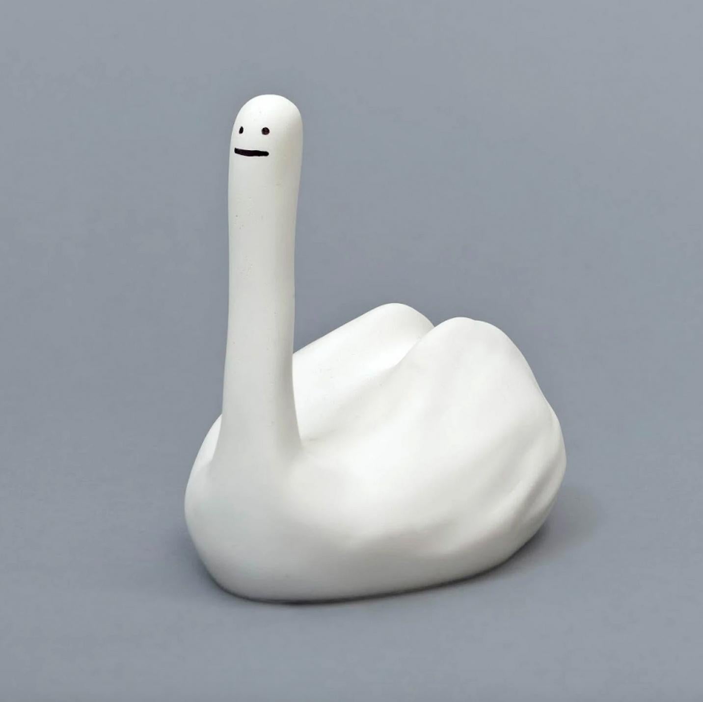 David Shrigley Figurative Sculpture – Swan-Skulptur