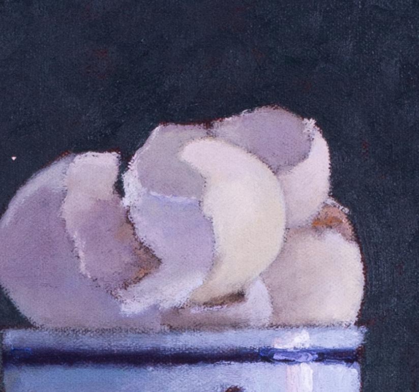 David Sinclair RSW (British, b.1937)
Oriental bowl and Eggshells
Oil on canvas
Signed ‘D Sinclair’ (lower left)
12 x 10 in. (30.5 x 25.5 cm.)

Provenance: Ewan Mundy Fine Art Ltd

David Sinclair studied drawing and painting at the Glasgow School of
