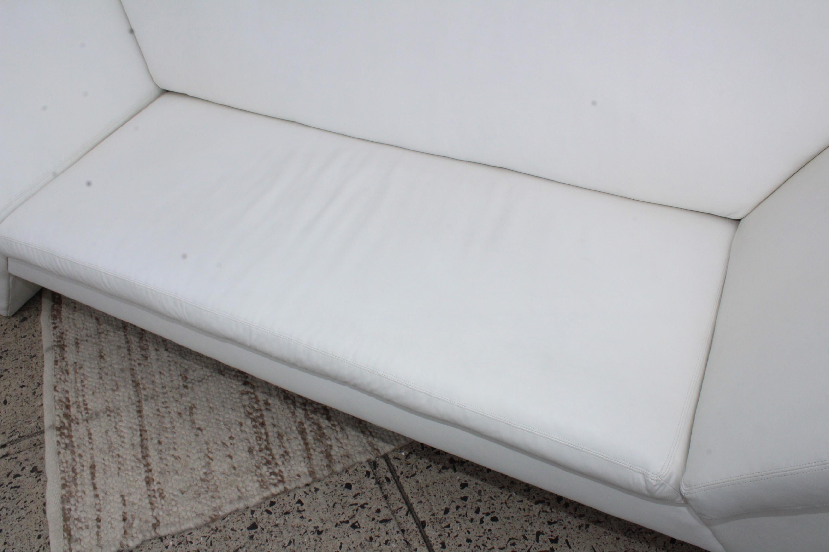 David Snyder for Thayer Cogging Modernist Leather Sofa 9