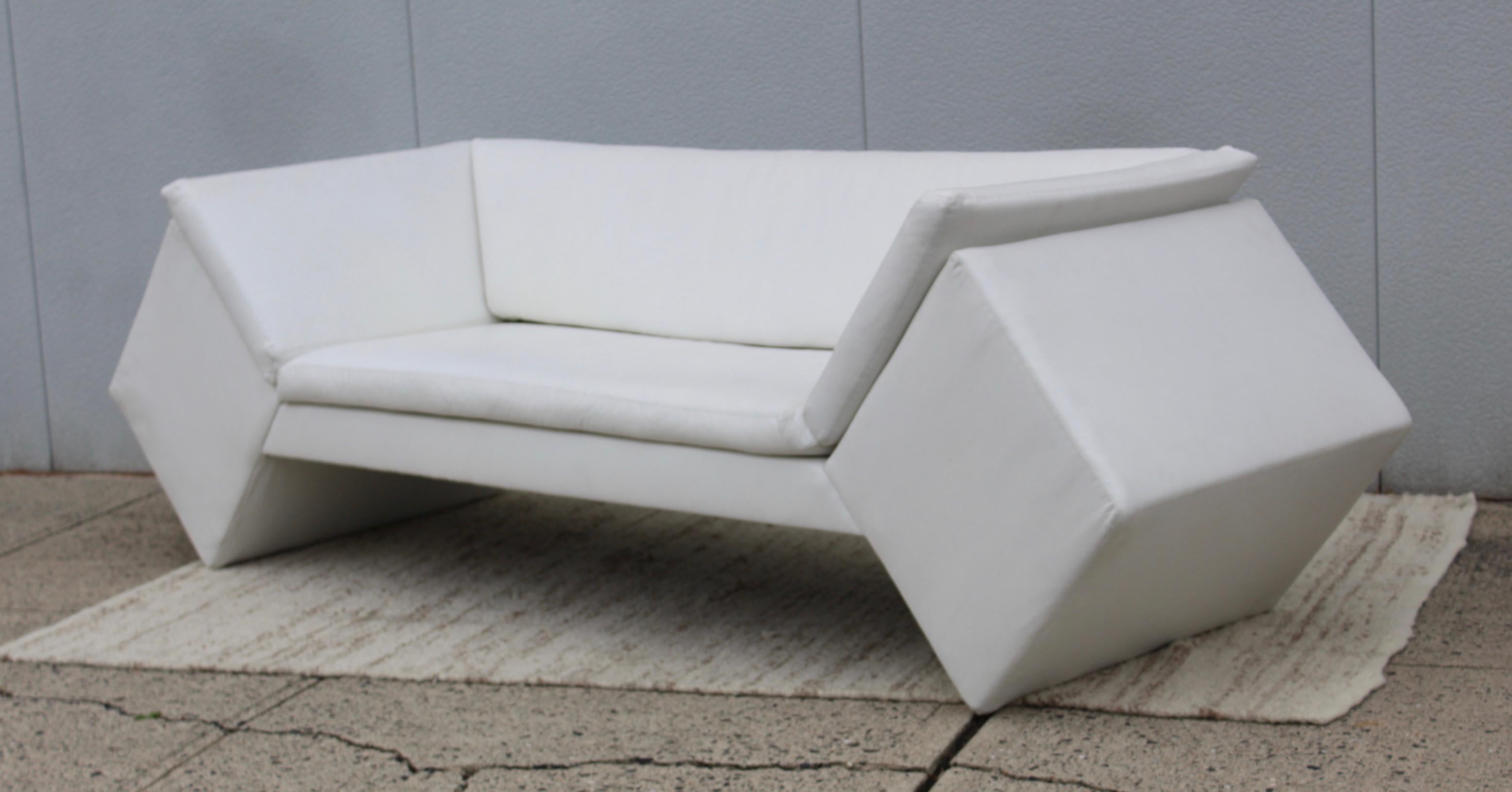 David Snyder for Thayer Cogging Modernist Leather Sofa In Good Condition In New York, NY