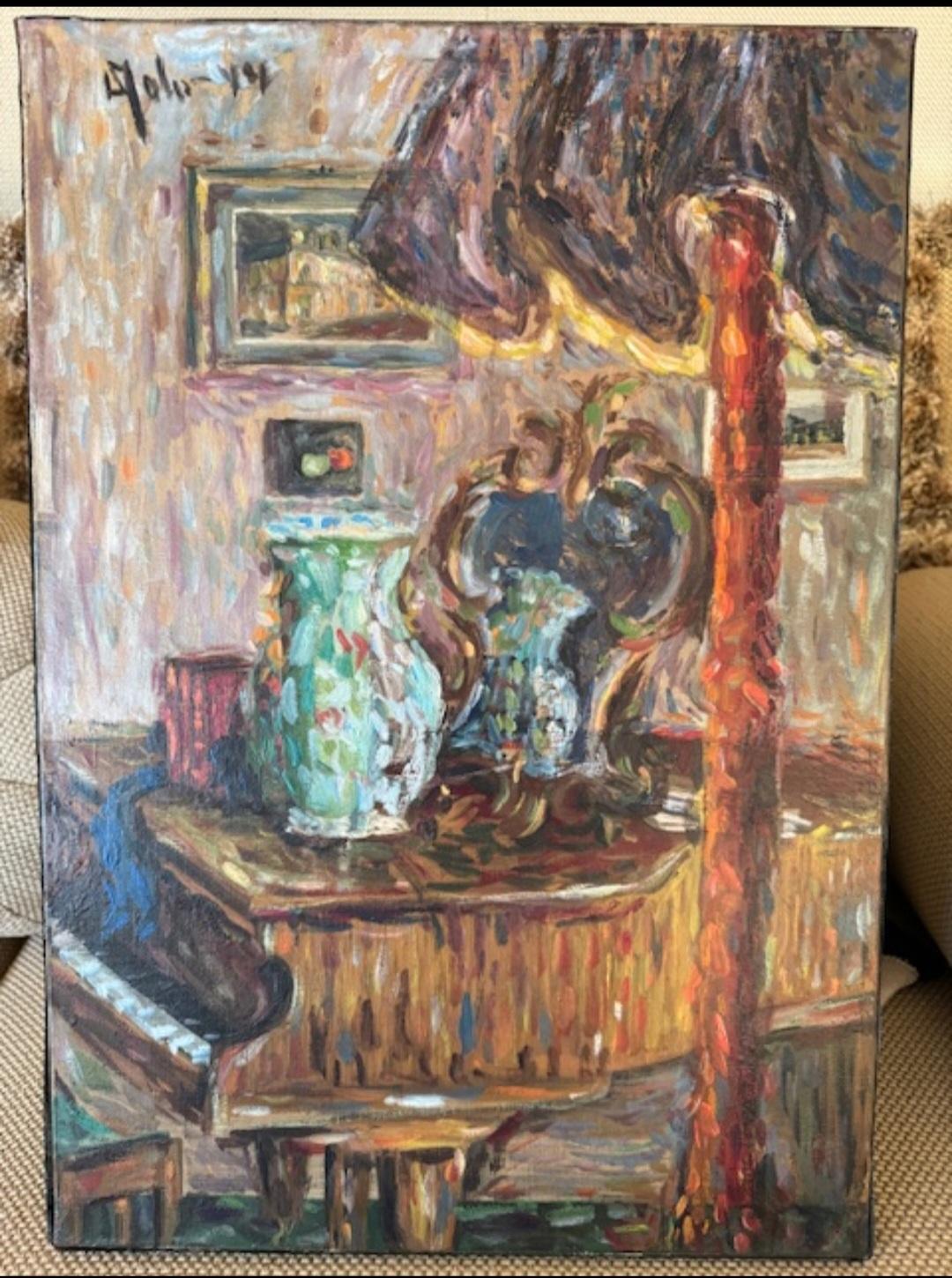 David Solot Interior Painting - Vase on Poano