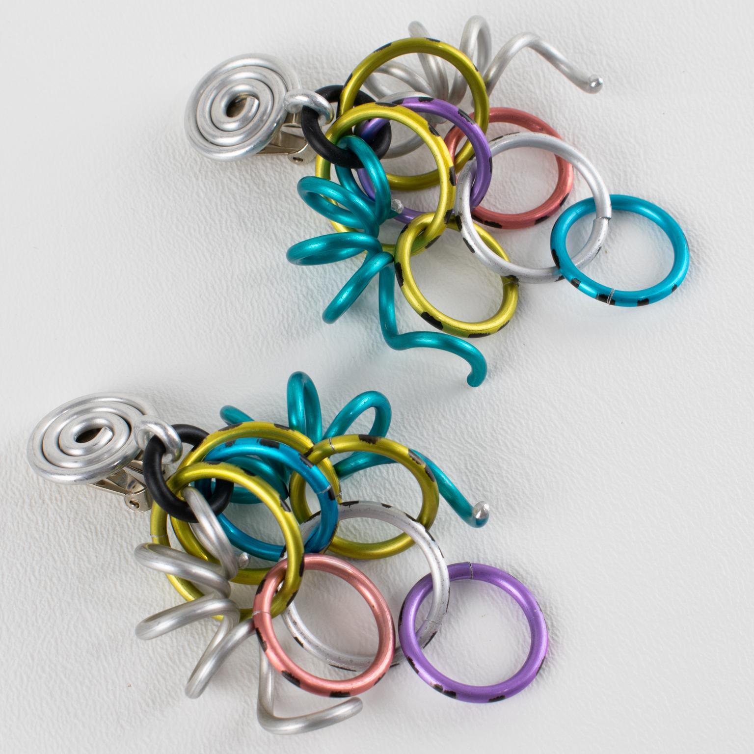 Donna David Spada Orecchini a clip arcobaleno e argento in alluminio in vendita