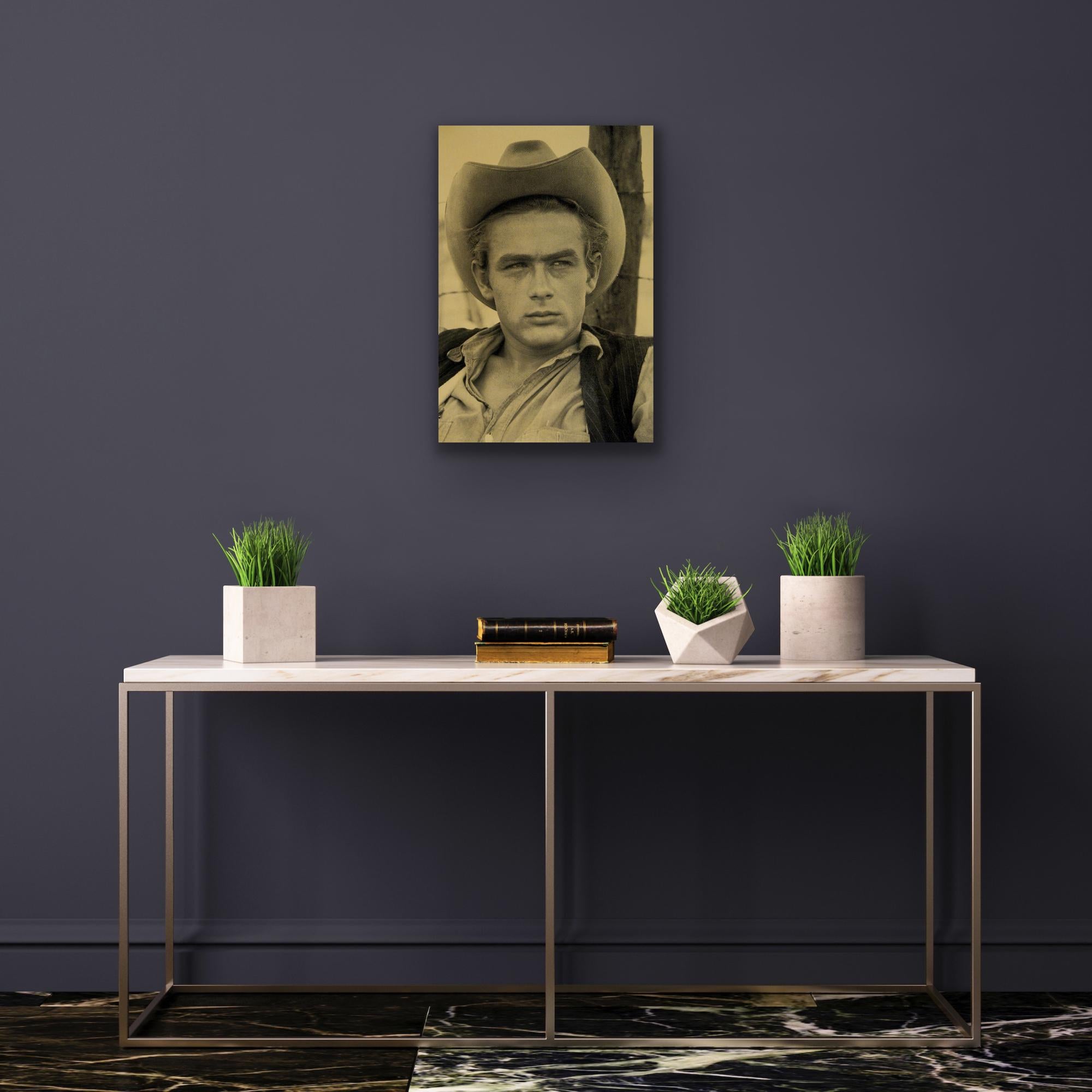 James Dean - Gold by David Studwell

Screen print with metallic gold ink

Limioted Edition, 50 in edition

Signed by the artist

Complete size of sheet (sheet sizes may vary)
Height: 58cm (22.83 in)
Width: 39.5cm (15.55 in)
Depth: 0.5cm (0.20