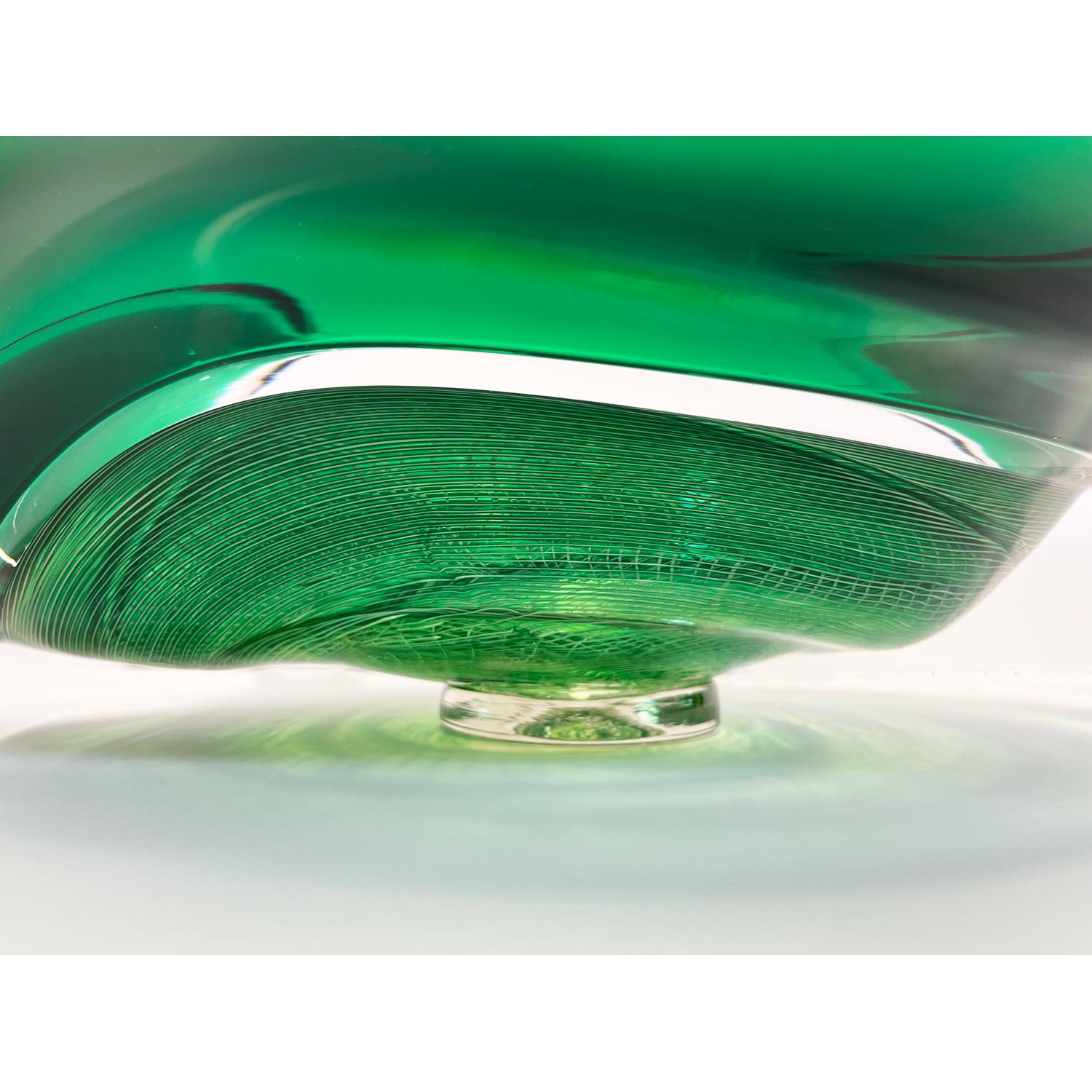 Emerald Rondelle Bowl, Modern Canadian Glass Sculpture, 2023 For Sale 1