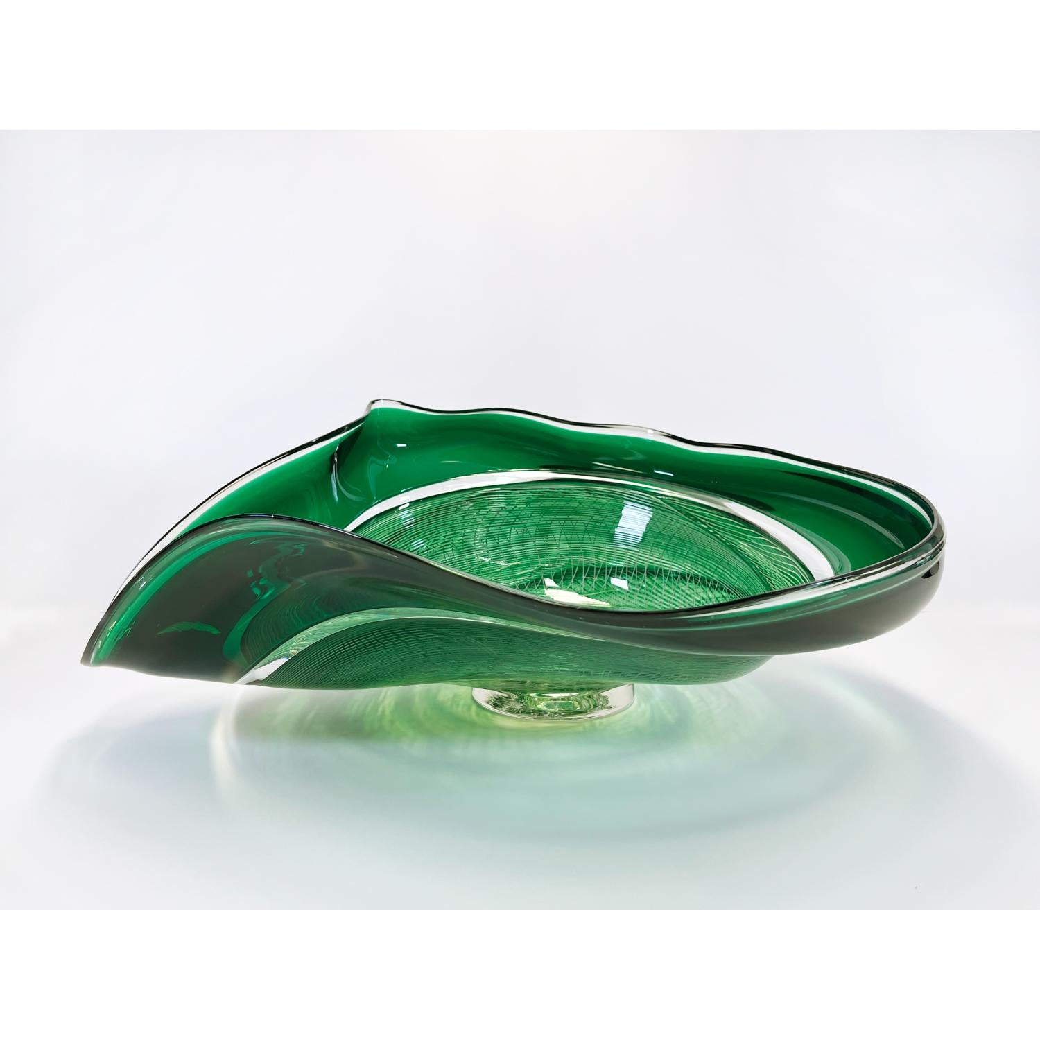 Emerald Rondelle Bowl, Modern Canadian Glass Sculpture, 2023 - Art by David Thai