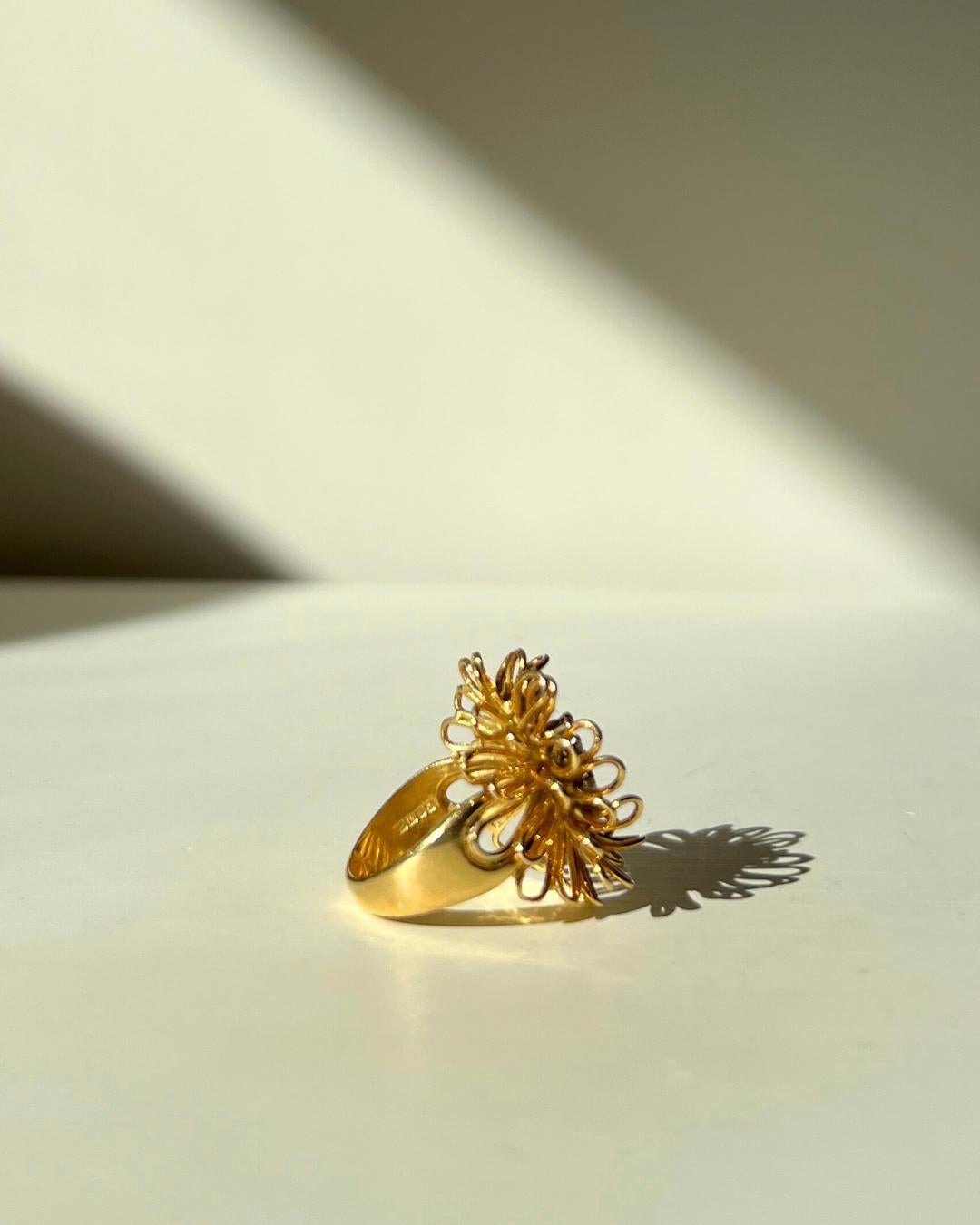 Anello con diamanti e oro 18 carati di David Thomas, 1973 ca. in vendita 2