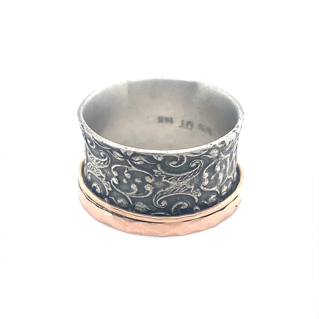 David Tishbi Antiqued Silver Floral Design Rose Gold Edge & Spinner Ring 11mm In New Condition For Sale In Pacific Palisades, CA