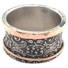 David Tishbi Antiqued Silver Floral Design Rose Gold Edge & Spinner Ring 11mm
