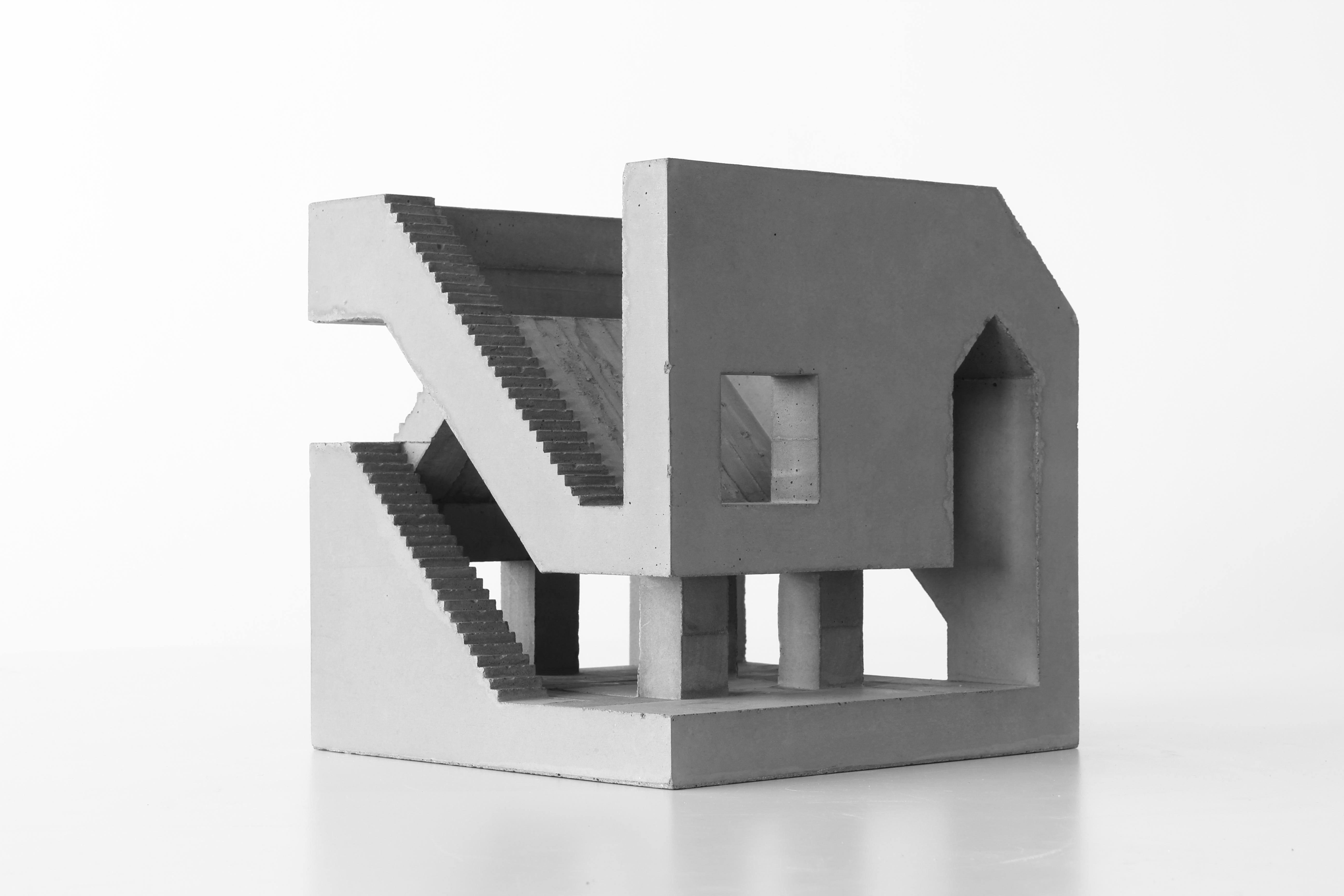 Haus Nr.09 (Grau), Figurative Sculpture, von David Umemoto