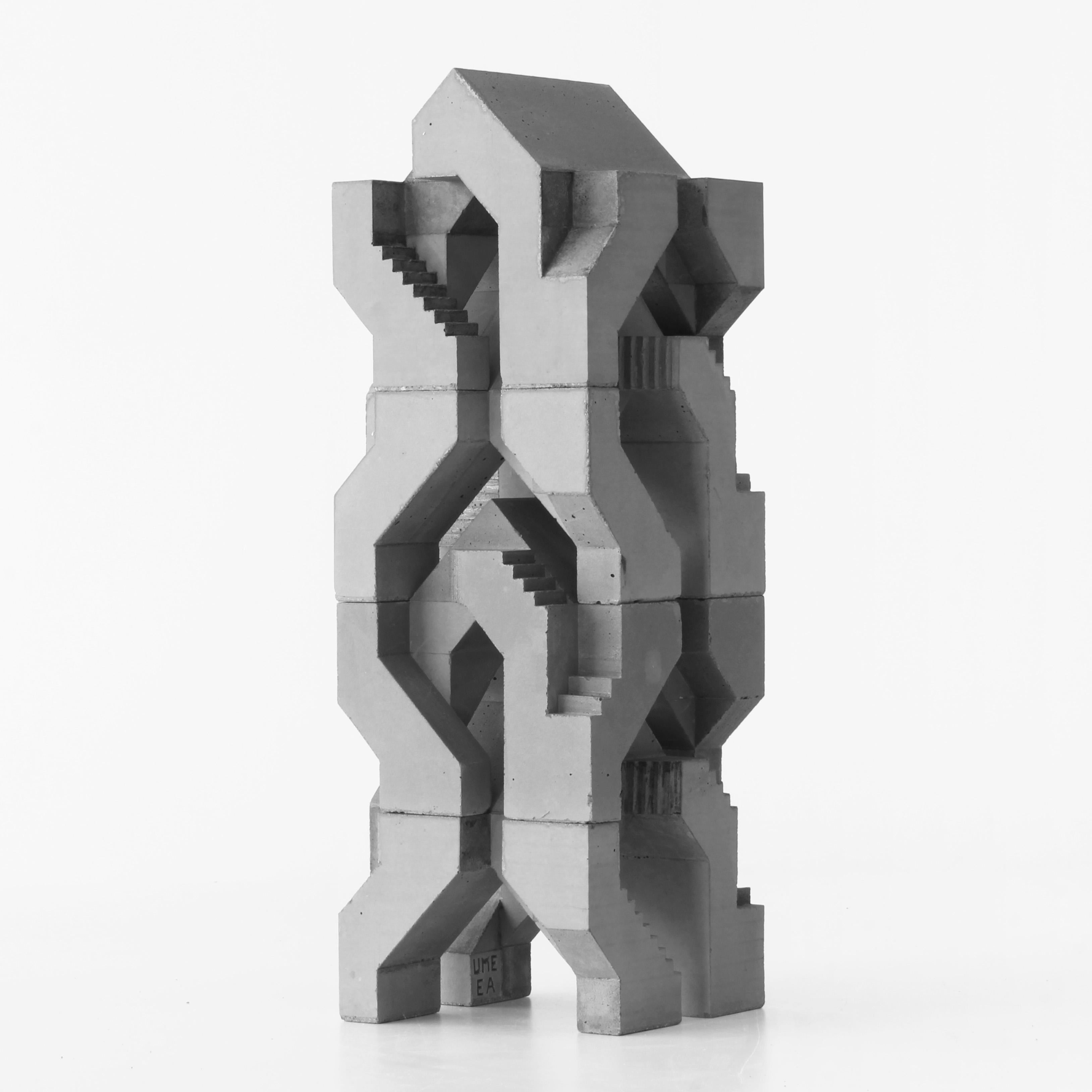 Primitive no.1 - Gray Figurative Sculpture by David Umemoto