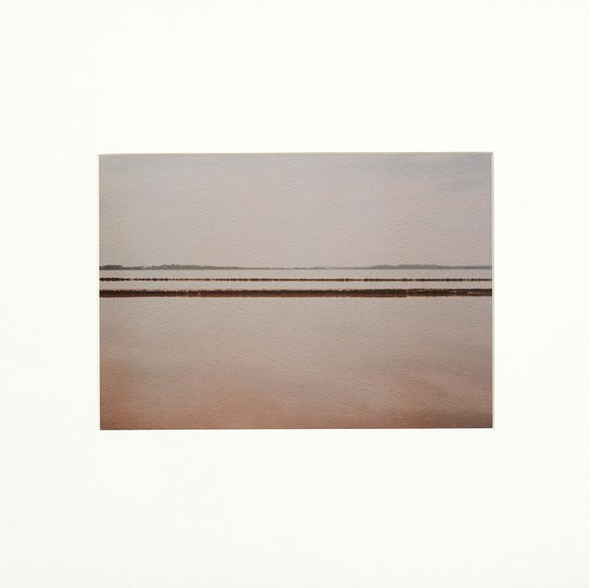 Rewind/Forward Serie - N05

Analogue photography, giclée print in Hahnemüler Paper.

Signed, stamped and numbered.

Edition of 9.

Year 2016 printed 2018.

Measures: Framed 43 x 34.5 cm. Without frame 19.5 x 13.5 cm.
 