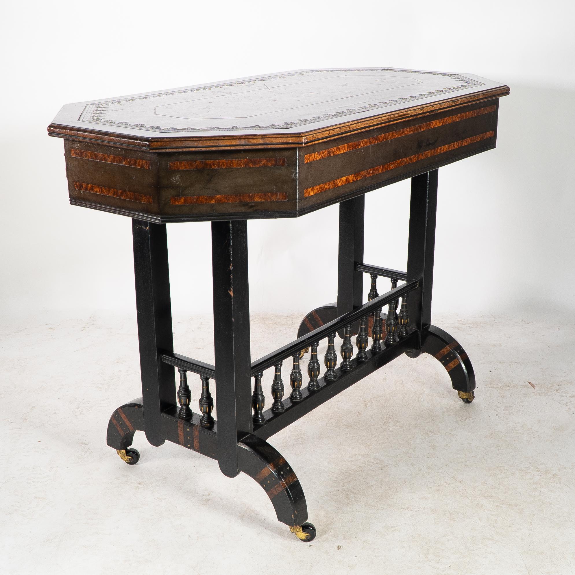 David Waddington. An Aesthetic Movement ebonized and parcel gilt writing desk In Good Condition For Sale In London, GB