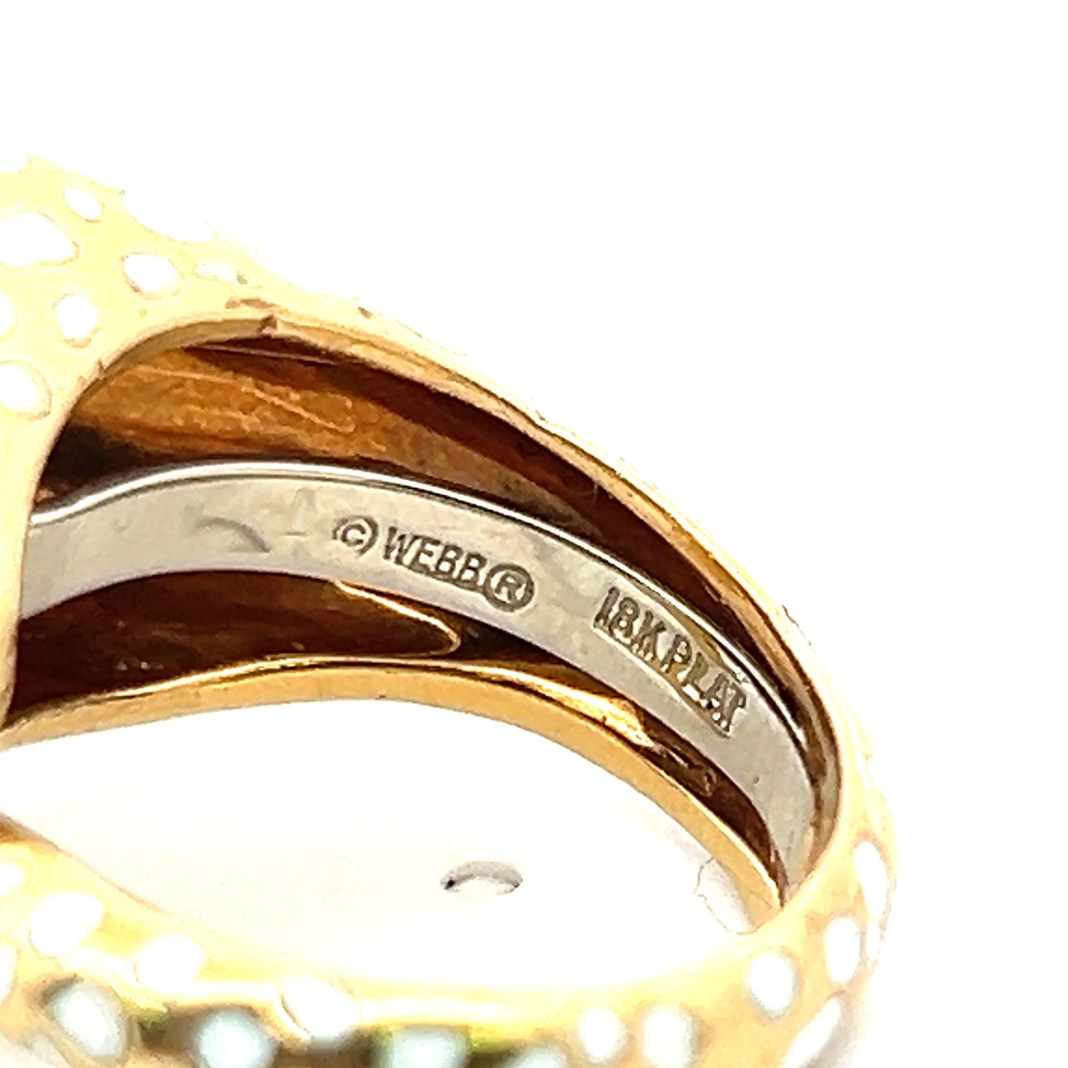 David Webb 0.04 Carat Emerald 18 Karat Two Tone Gold/Platinum Enamel Ring In Good Condition In New York, NY