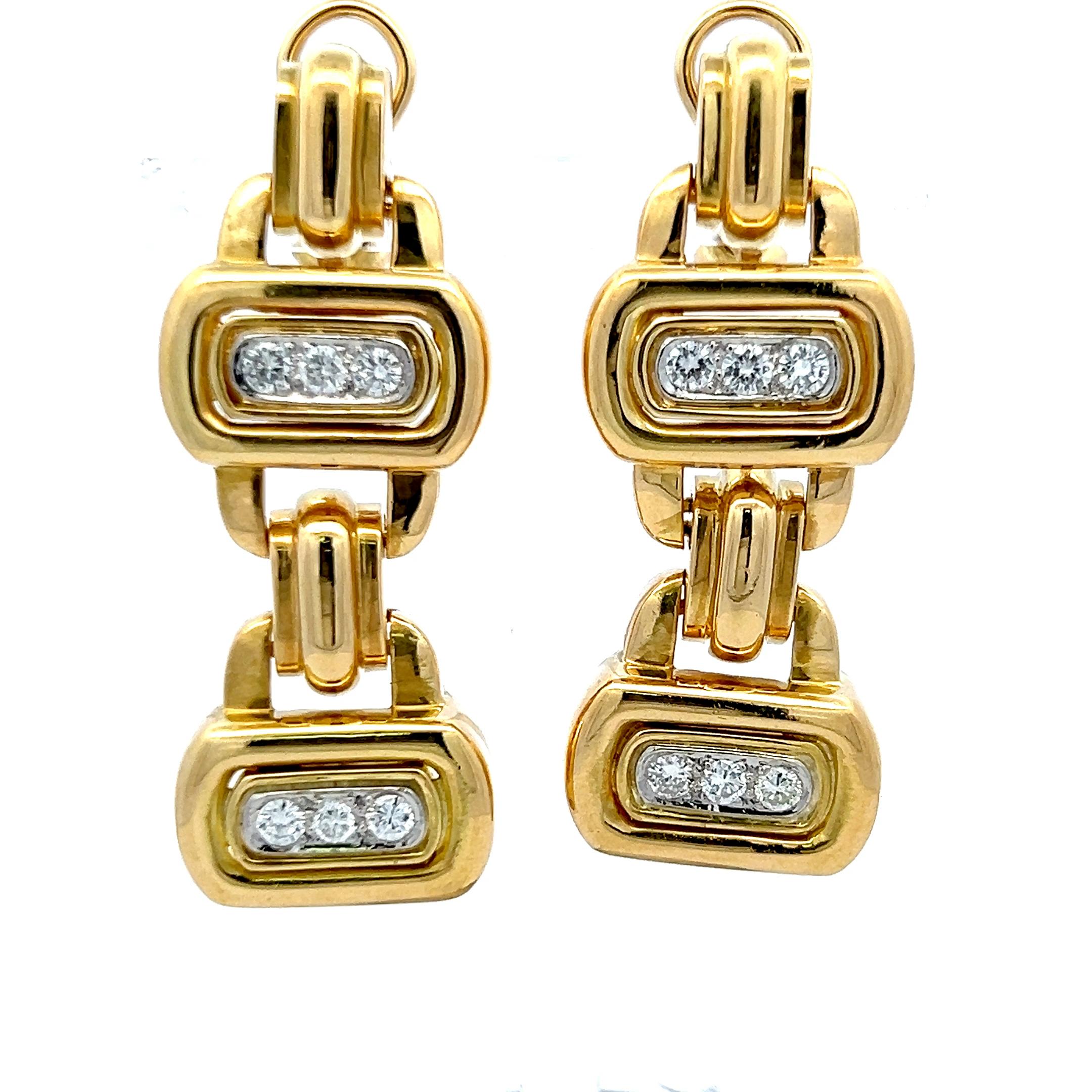David Webb Pendants d'oreilles en or jaune 18 carats avec diamants brillants ronds de 0,84 carat en vente 1